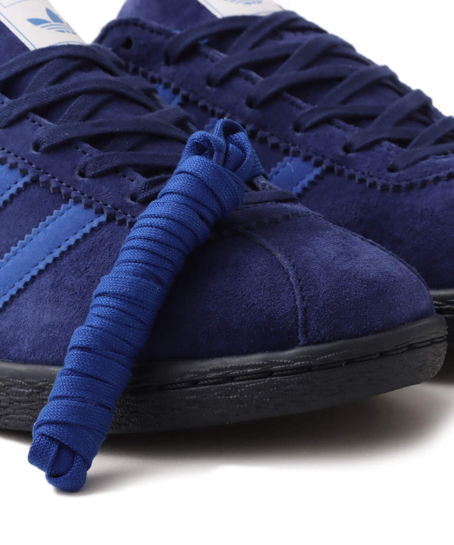 adidas TAHITI MARINE NGTSKY/BOBLUE/NTNAVYの画像