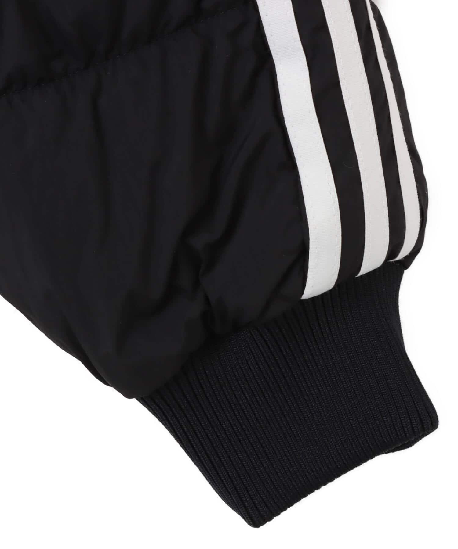 adidas ADICOLOR CROPPED SYNTHETIC DOWN PUFFER ブラックの画像
