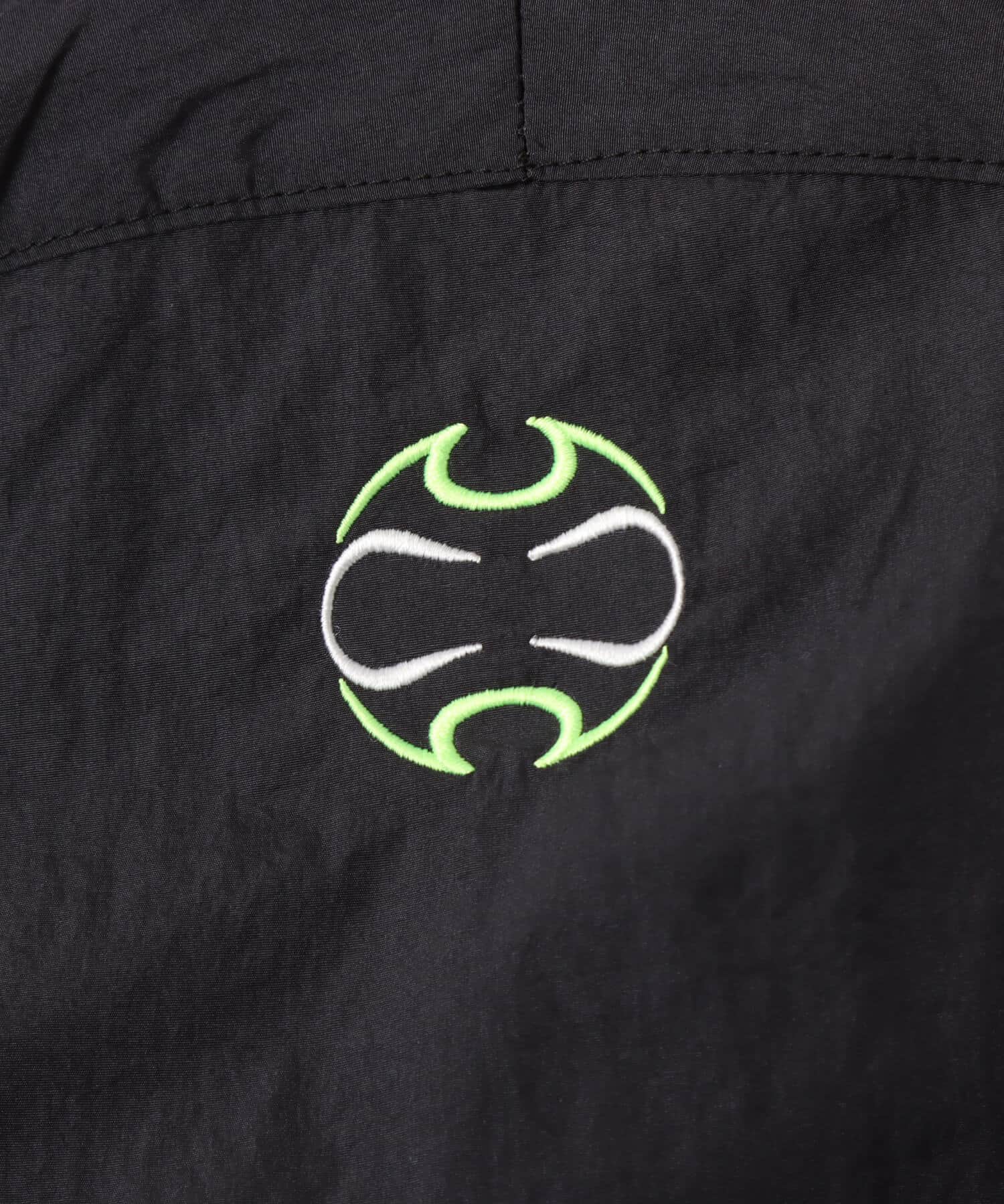 adidas TEAMGEIST ADICOLOR  CROPPED TRACK TOP ブラック/シグナルグリーンの画像