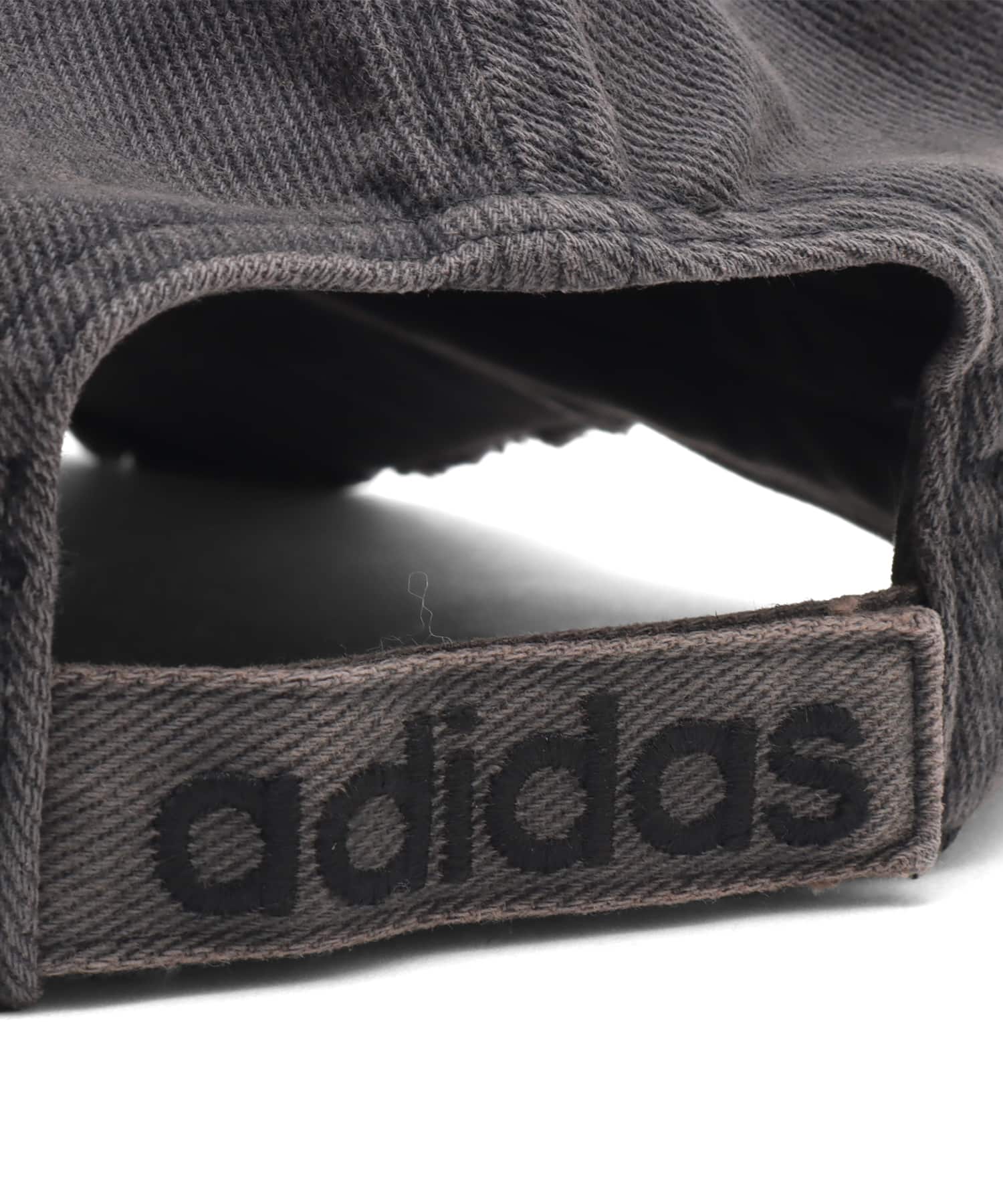 adidas BY AVAVAV SLASHED DOUBLE BRIM CAP ブラックの画像