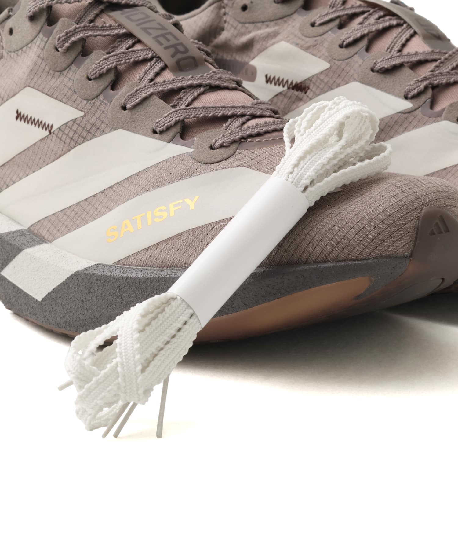 adidas ADIZERO JAPAN SATISFY TECEAR/PEAMET/CHACOAの画像