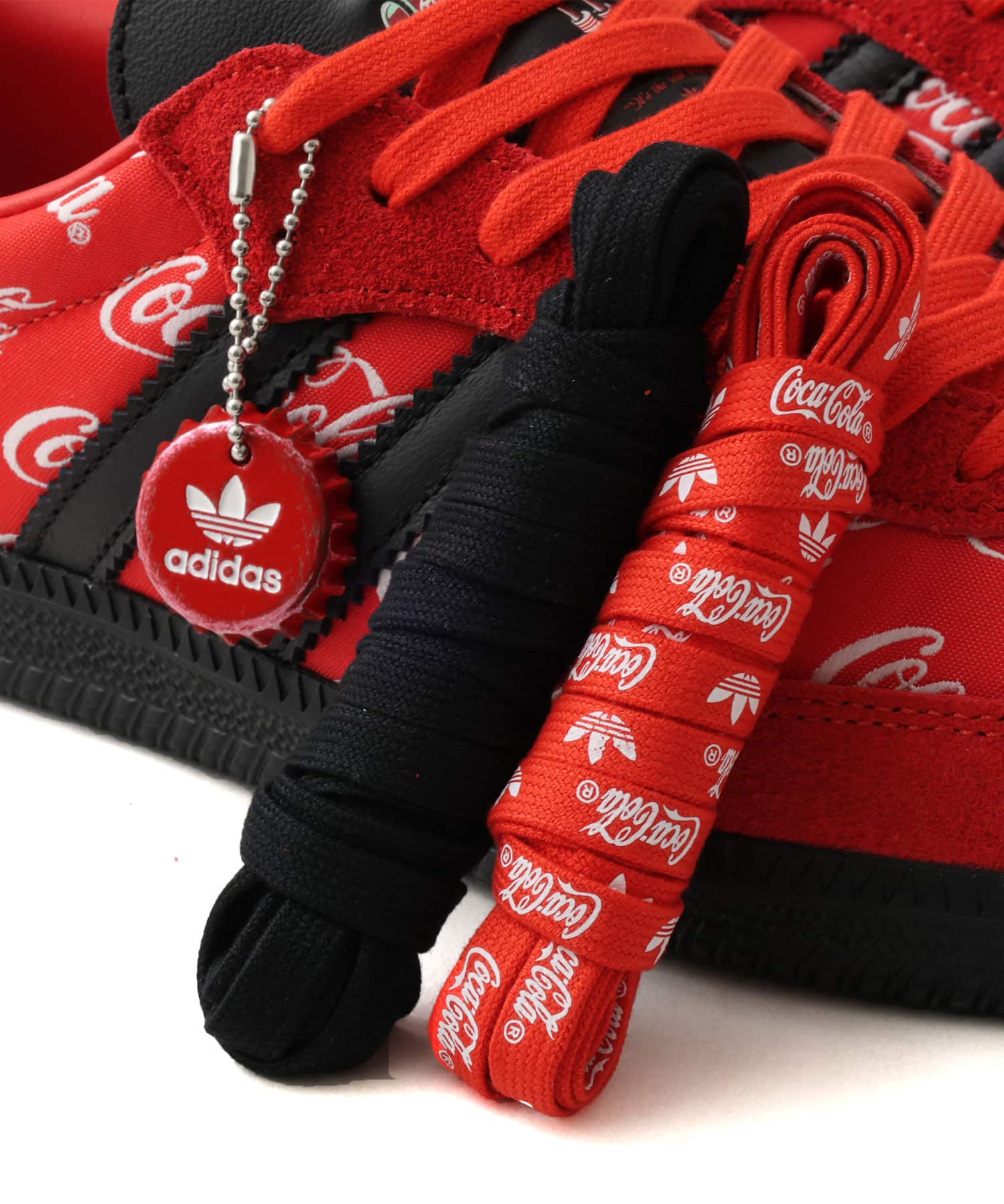 adidas SAMBA OG COCA COLA NONE/CBLACK/FTWWHTの画像