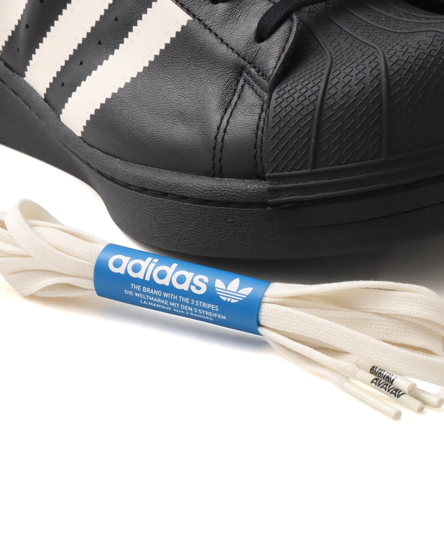 adidas SUPERSTAR BY AVAVAV CBLACK/MISSTO/OWHITEの画像
