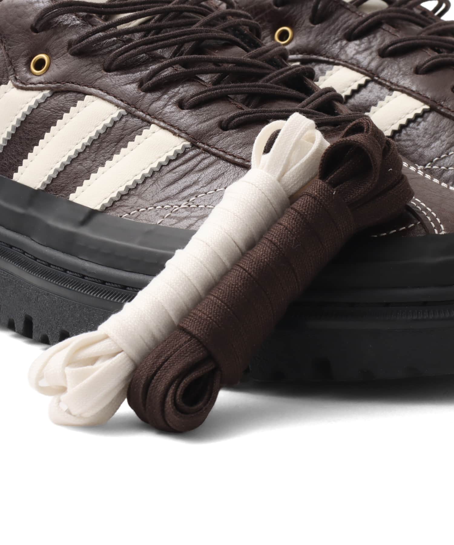 adidas SAMBA LX FREIZEIT SFTM AUCO/OWHITE/CBLACKの画像