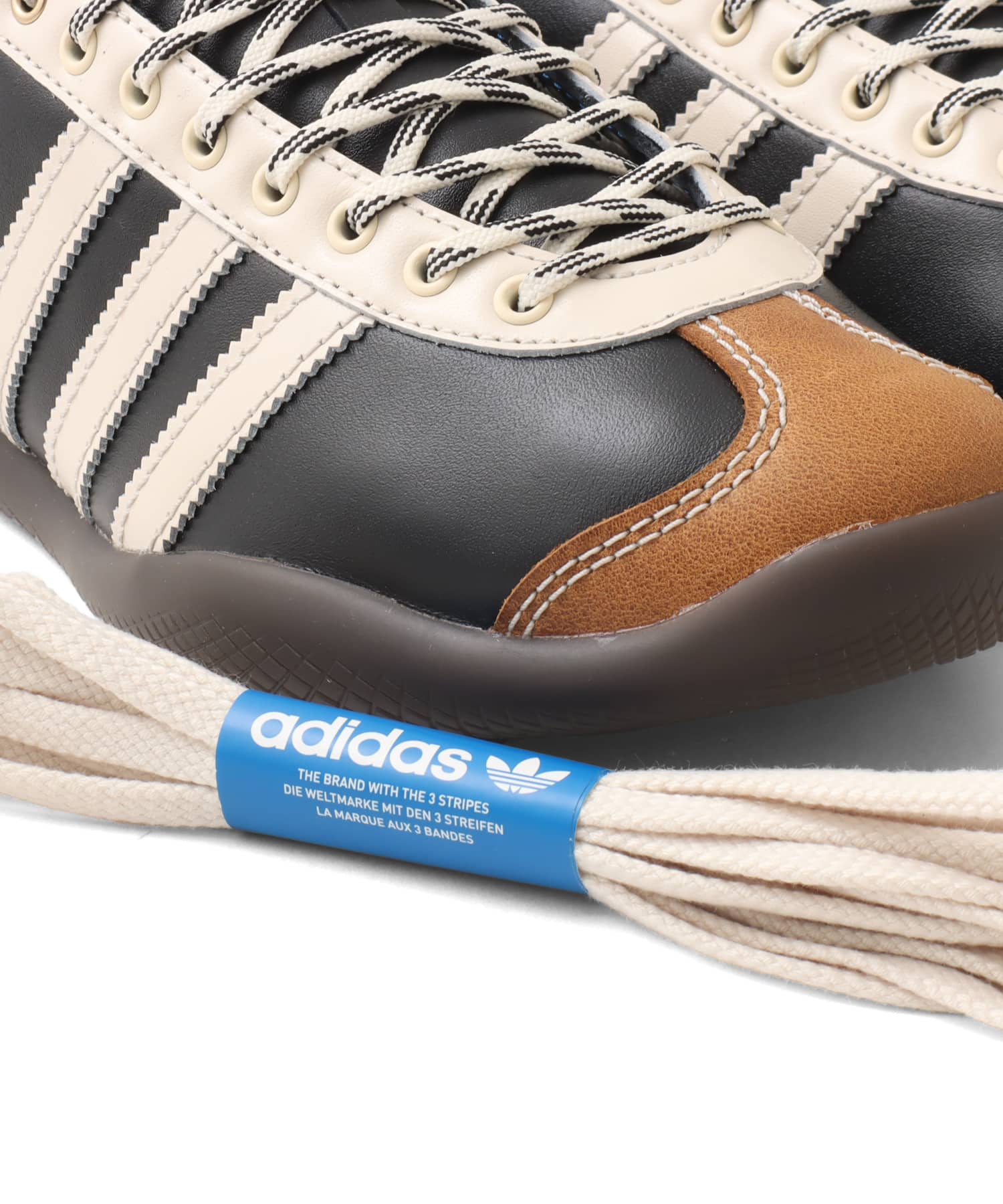 adidas WALES BONNER KARINTHA OG BLACK/WONDER WHITE/LUSH BLUEの画像