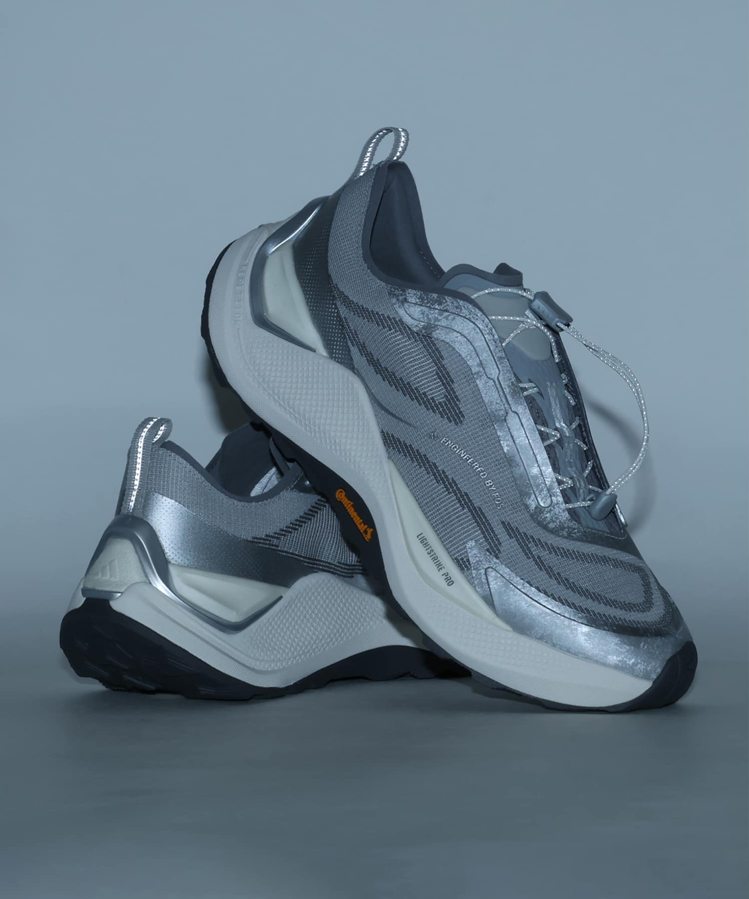 adidas HOLO PEAK CBLACK/IRONMT/FTWWHTの画像