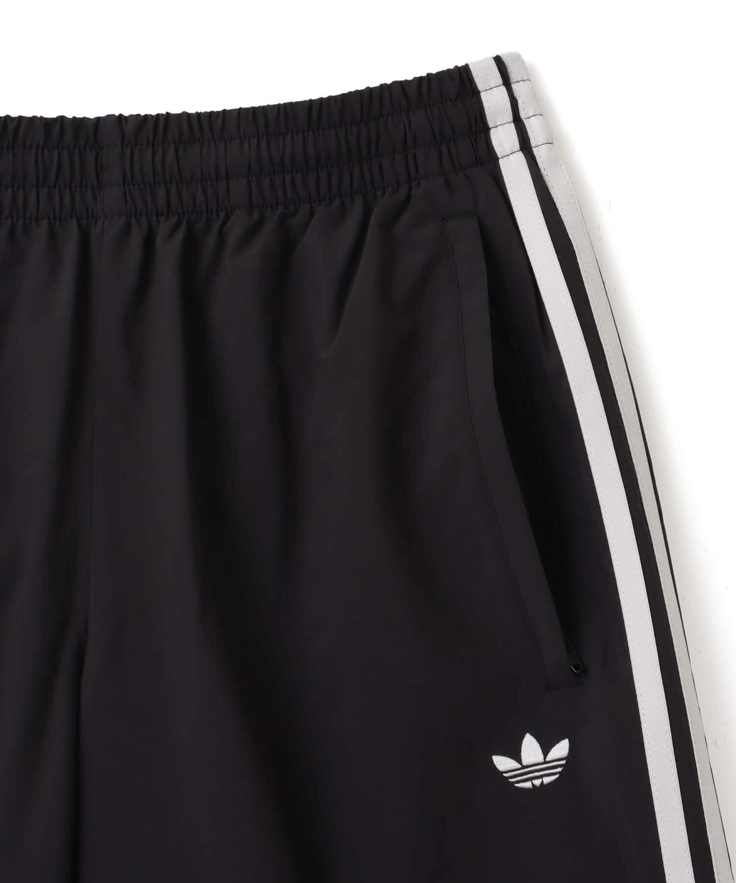 adidas LACE ADILENIUM FB TRACK PANTS ブラックの画像