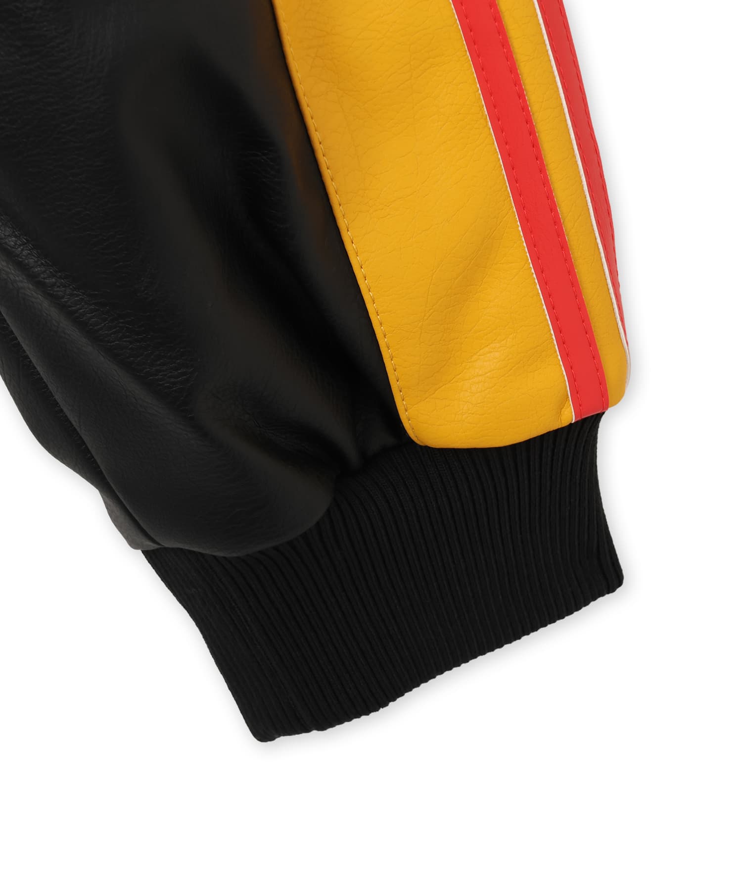 adidas POKEMON 8BALL JACKET ブラック/プリラブドイエローの画像