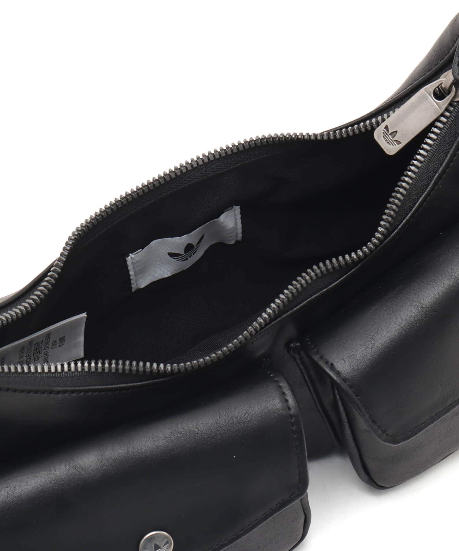 adidas CLASSIC SPORT SHOULDER BAG ブラックの画像