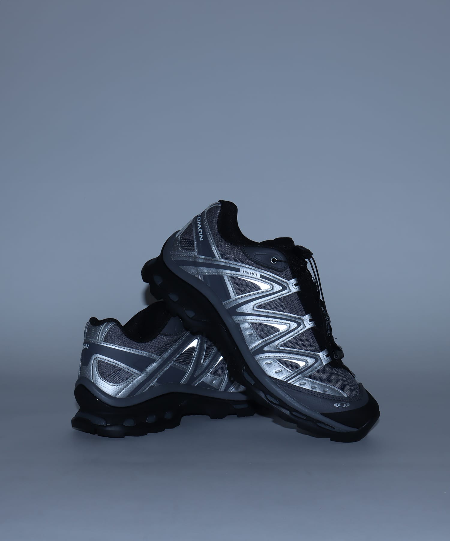 SALOMON XT-QUEST Black/Ftw Silver/Castlerockの画像