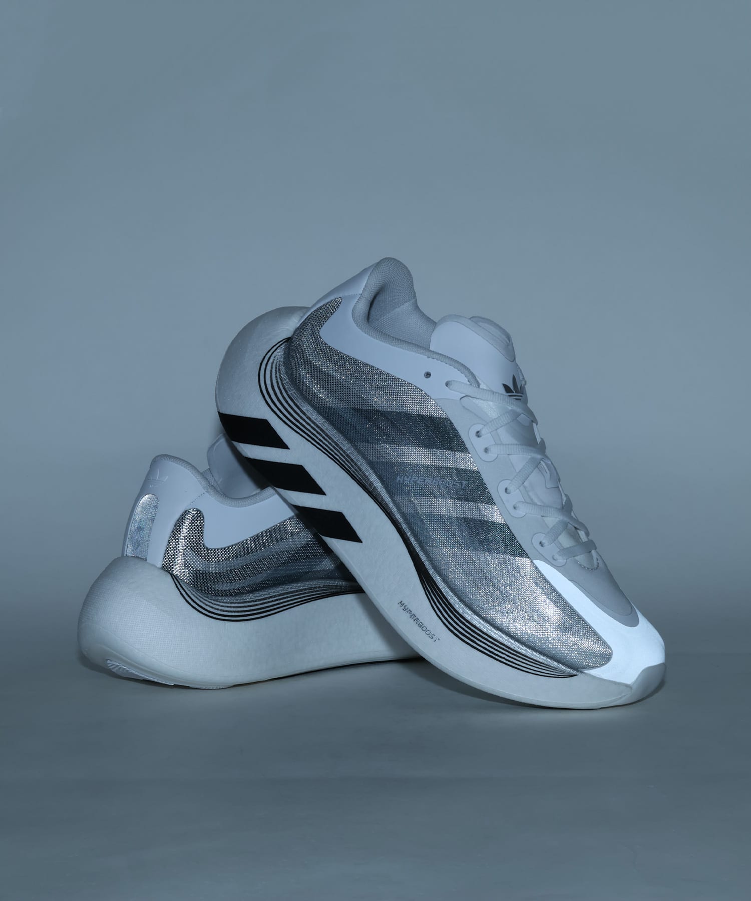 adidas HYPERBOOST EPHR LT CBLACK/FTWWHT/SILVMTの画像