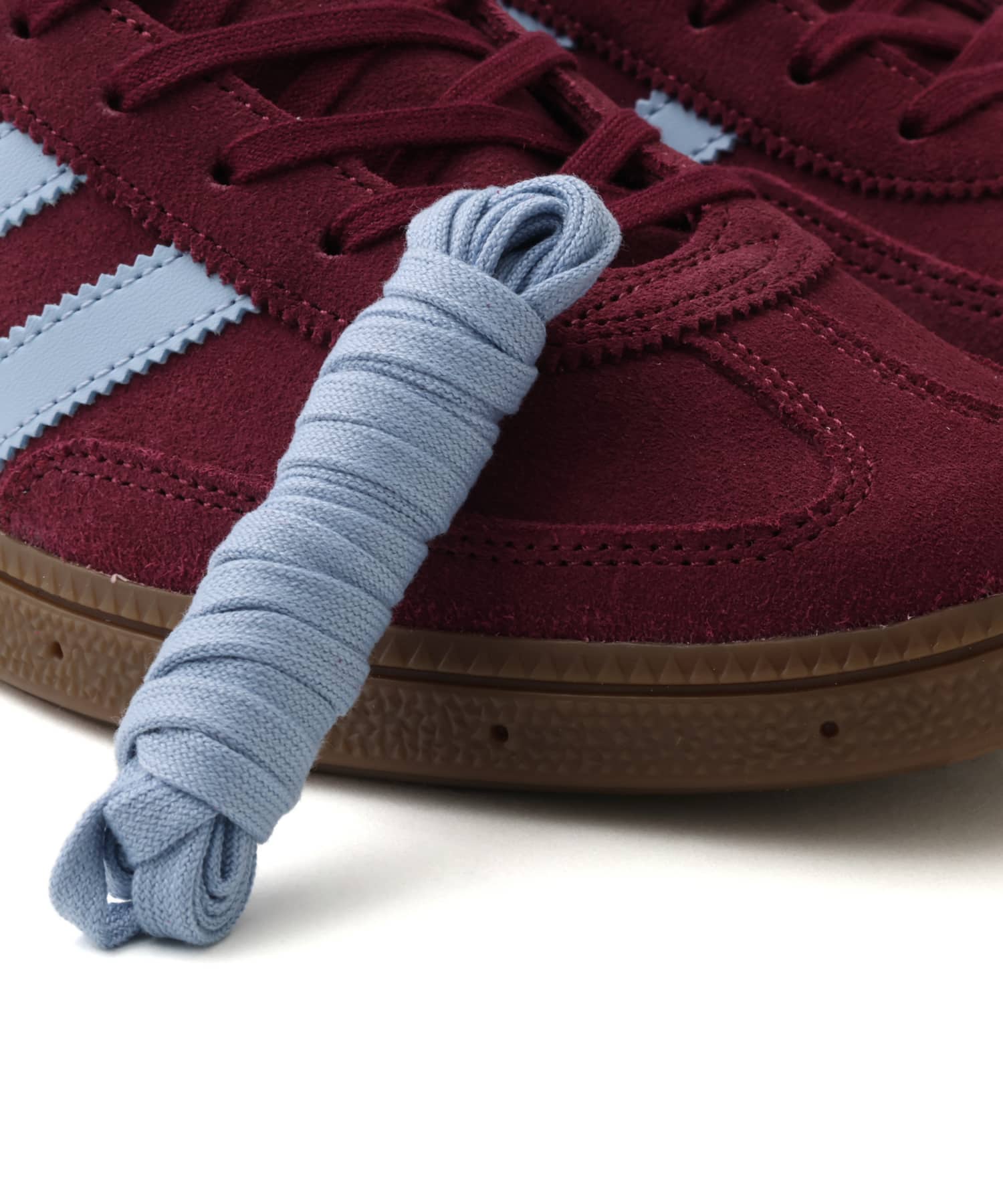 adidas HANDBALL SPEZIAL MAROON/AMBSKY/GUM5の画像