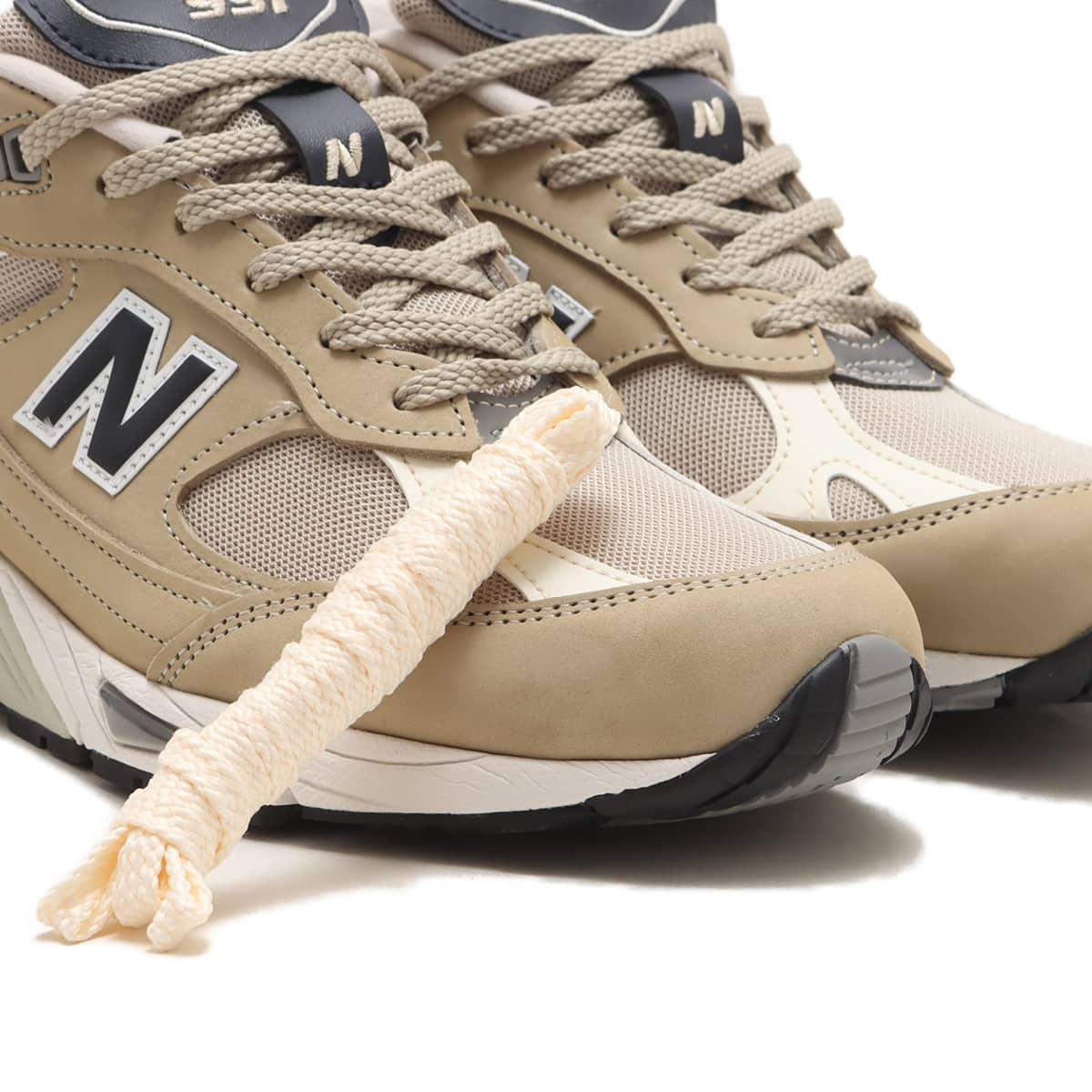 NEW BALANCE ニューバランス スニーカー 英国製 M991BTN BEIGE スニーカー ランニングシューズ ベージュ系 26.5cm【新古品】【未使用】