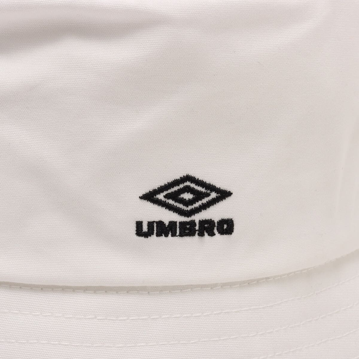UMBRO X atmos BUCKET HAT WHITEの画像