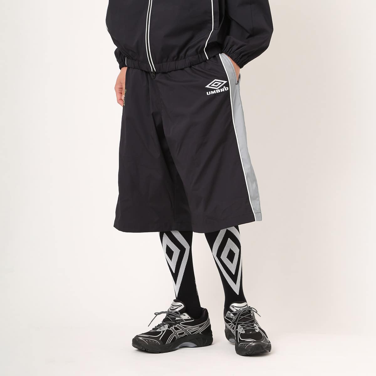 UMBRO x atmos Soccer Shorts BLACKの画像