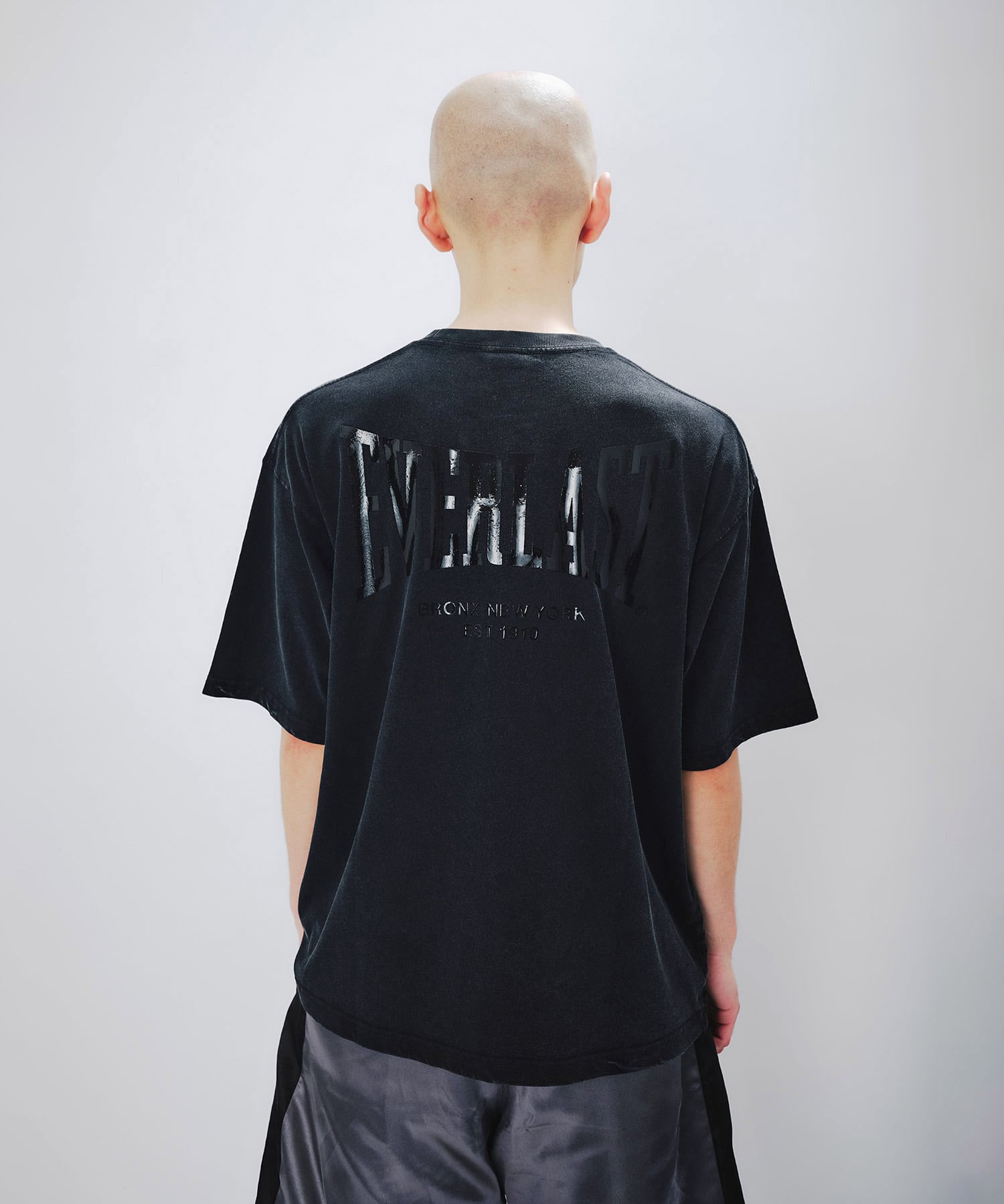 atmos x EVERLAST Vintage Finish T-shirt BLACKの画像