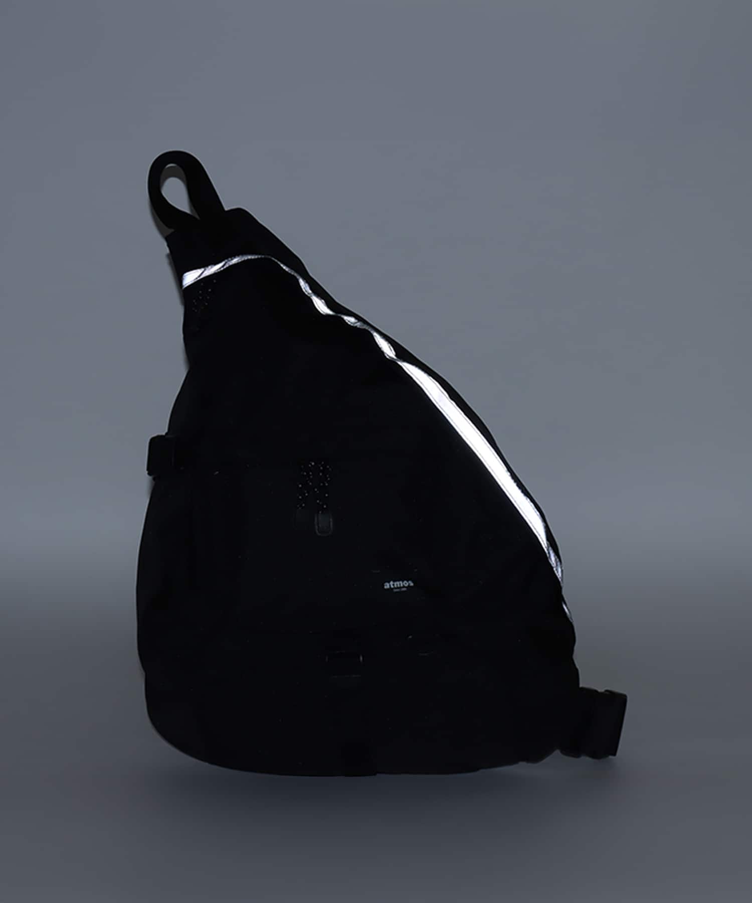 atmos One Sholder Bag BLACKの画像