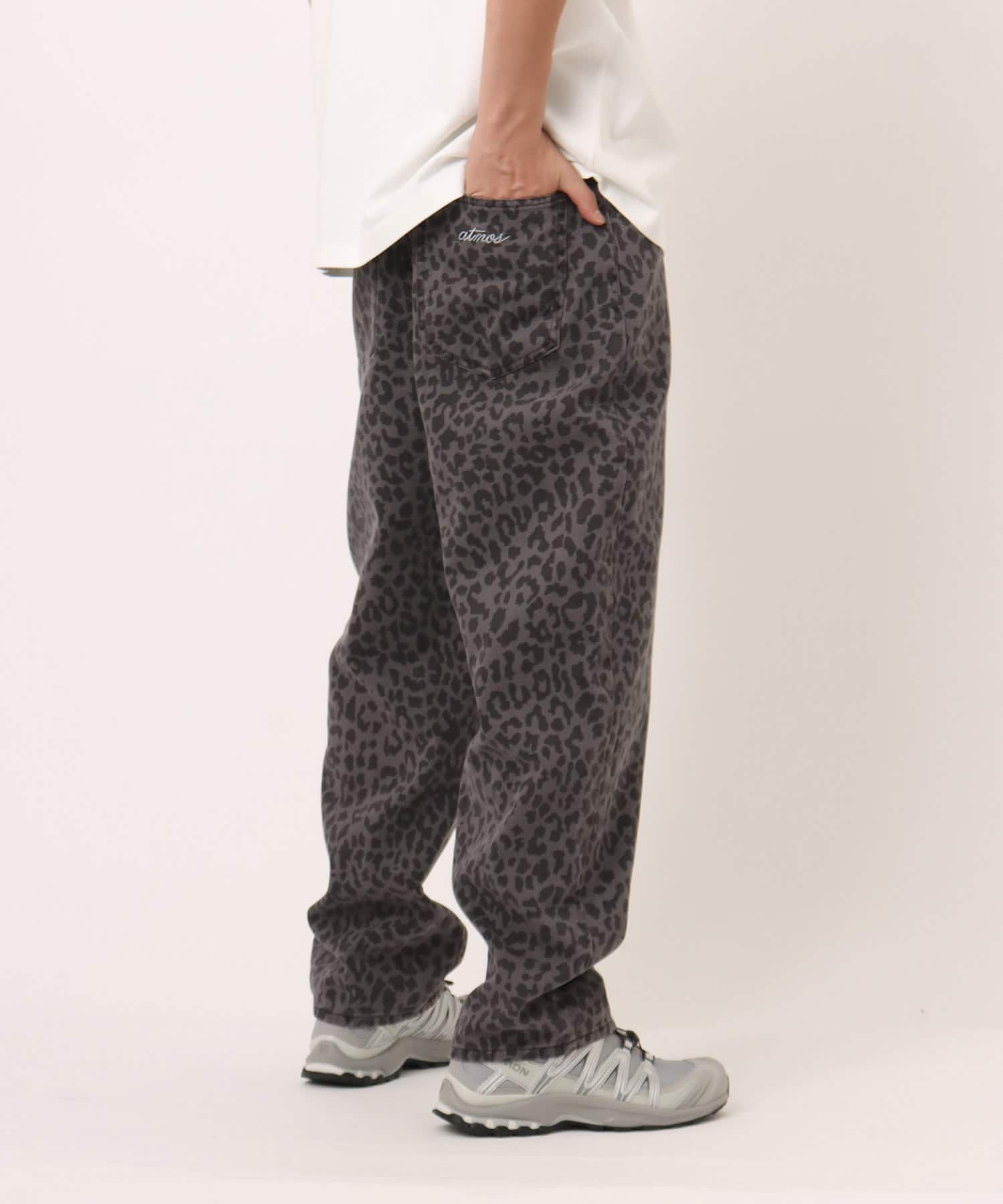 atmos Leopard Pattern Baggy Patns LIGHT BLACKの画像