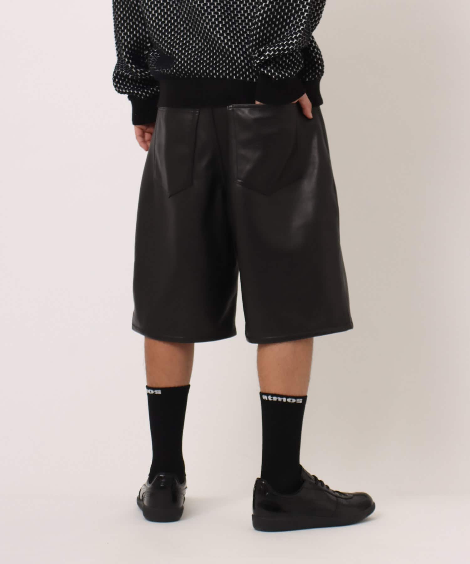 atmos Sheep Leather Buggy Shorts BLACKの画像