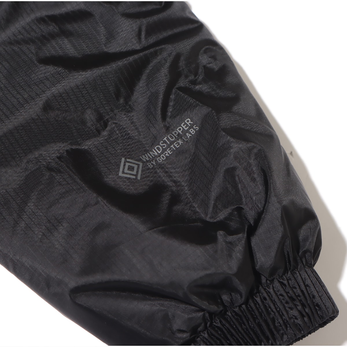 THE NORTH FACE GTX NUPTSE JACKET BLACK 23FW-I