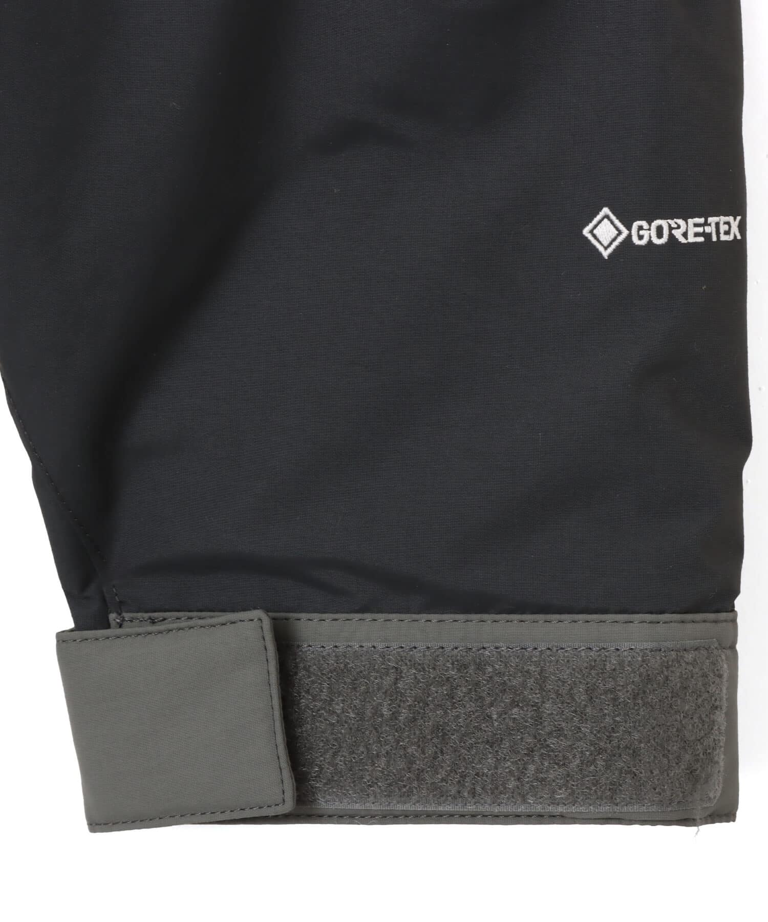 THE NORTH FACE Mountain Down Jacket ヒューズボックスグレーxアスファルトグレーの画像