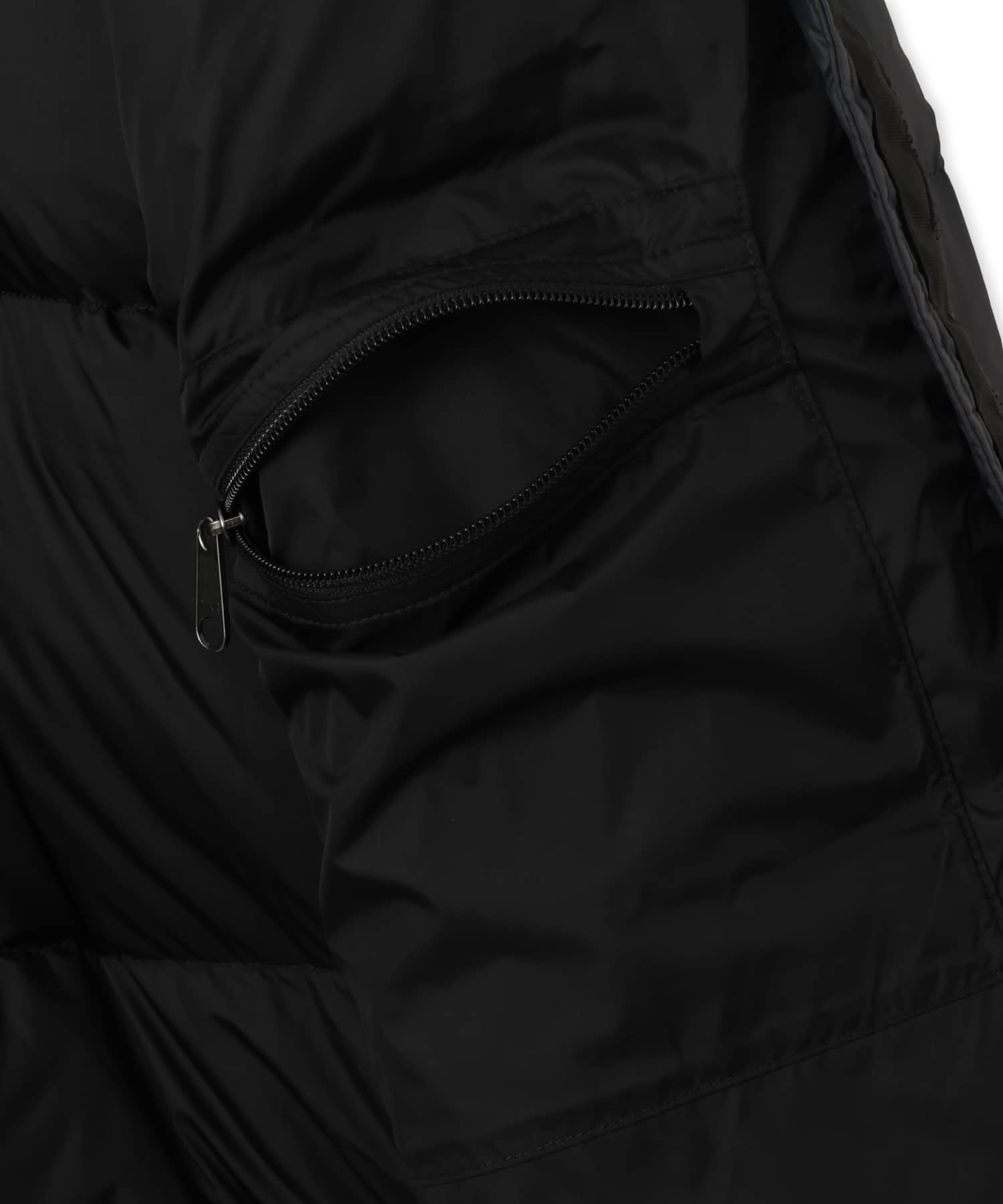 THE NORTH FACE NUPTSE JACKET AGXブラックの画像