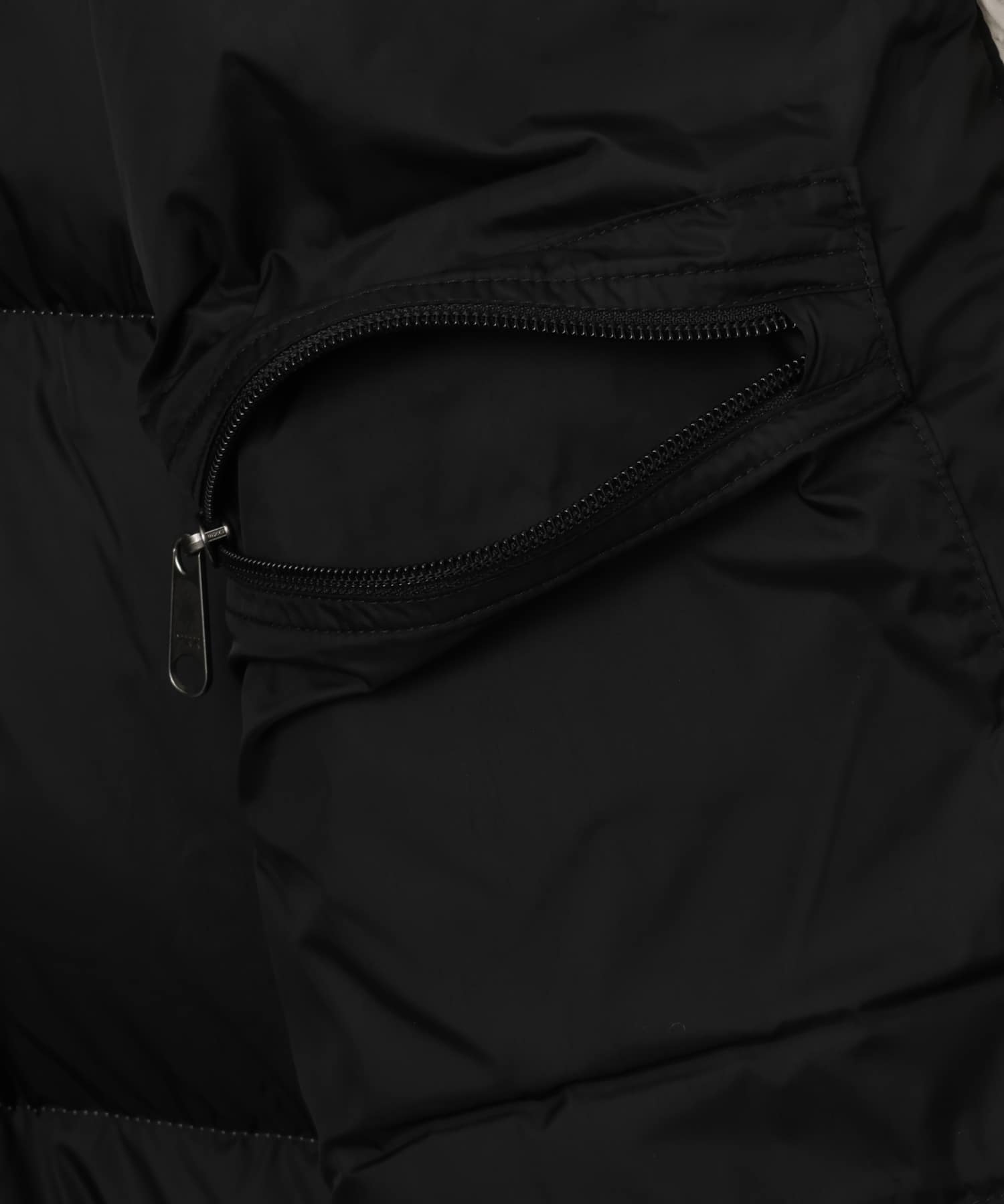 THE NORTH FACE NUPTSE JACKET FIXブラックの画像