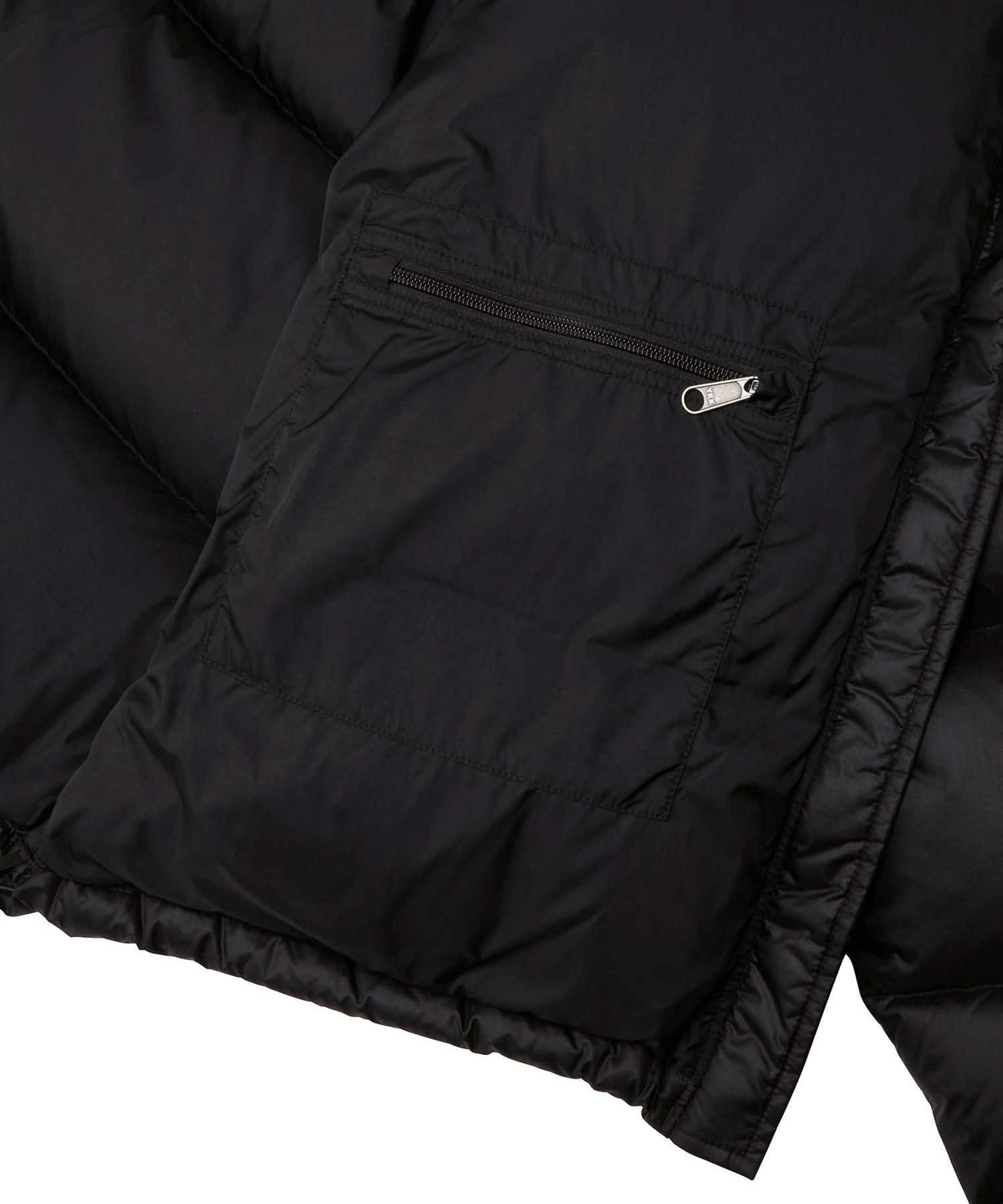 THE NORTH FACE Nuptse Jacket ブラックの画像