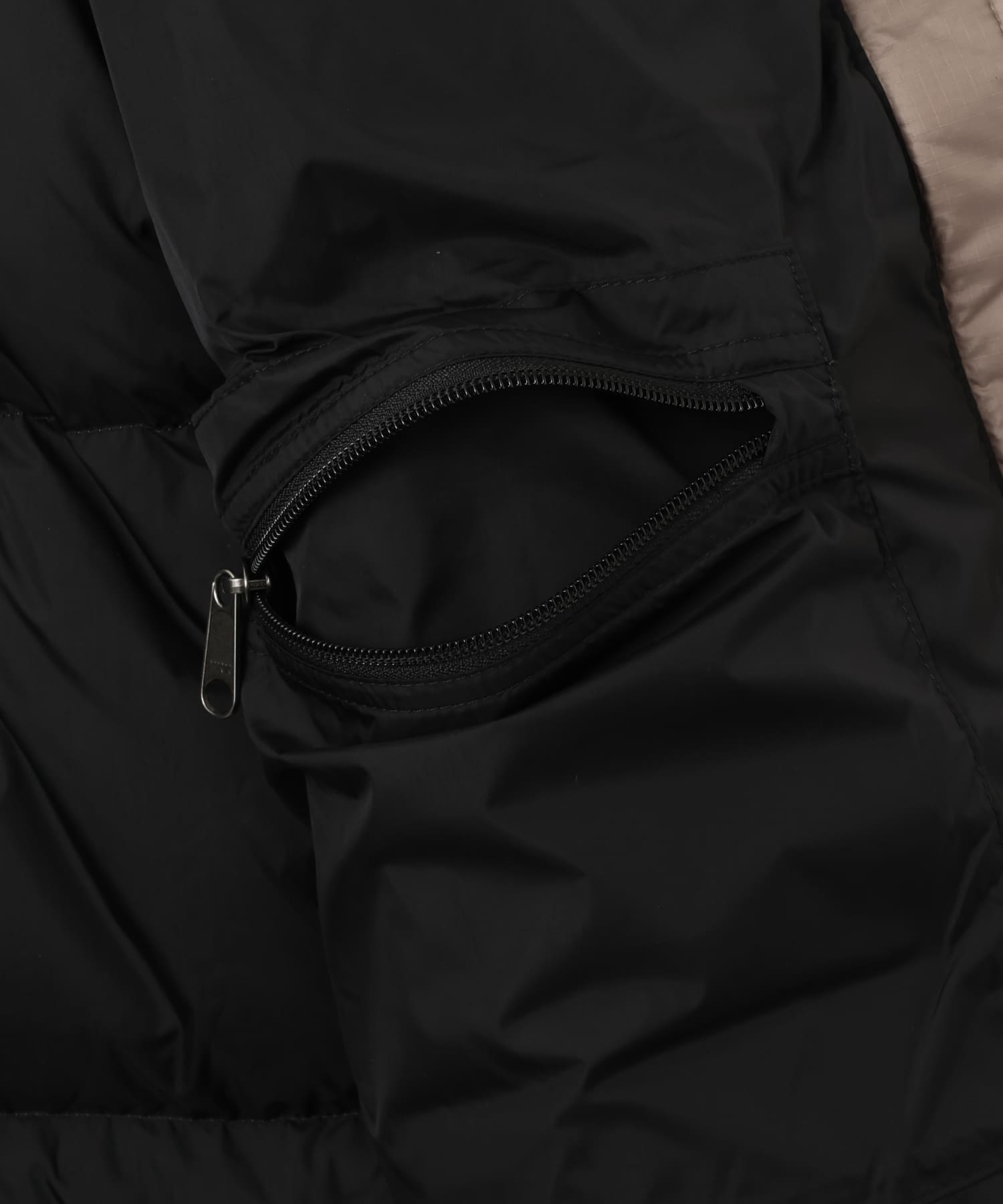 THE NORTH FACE NUPTSE JACKET MRXKの画像