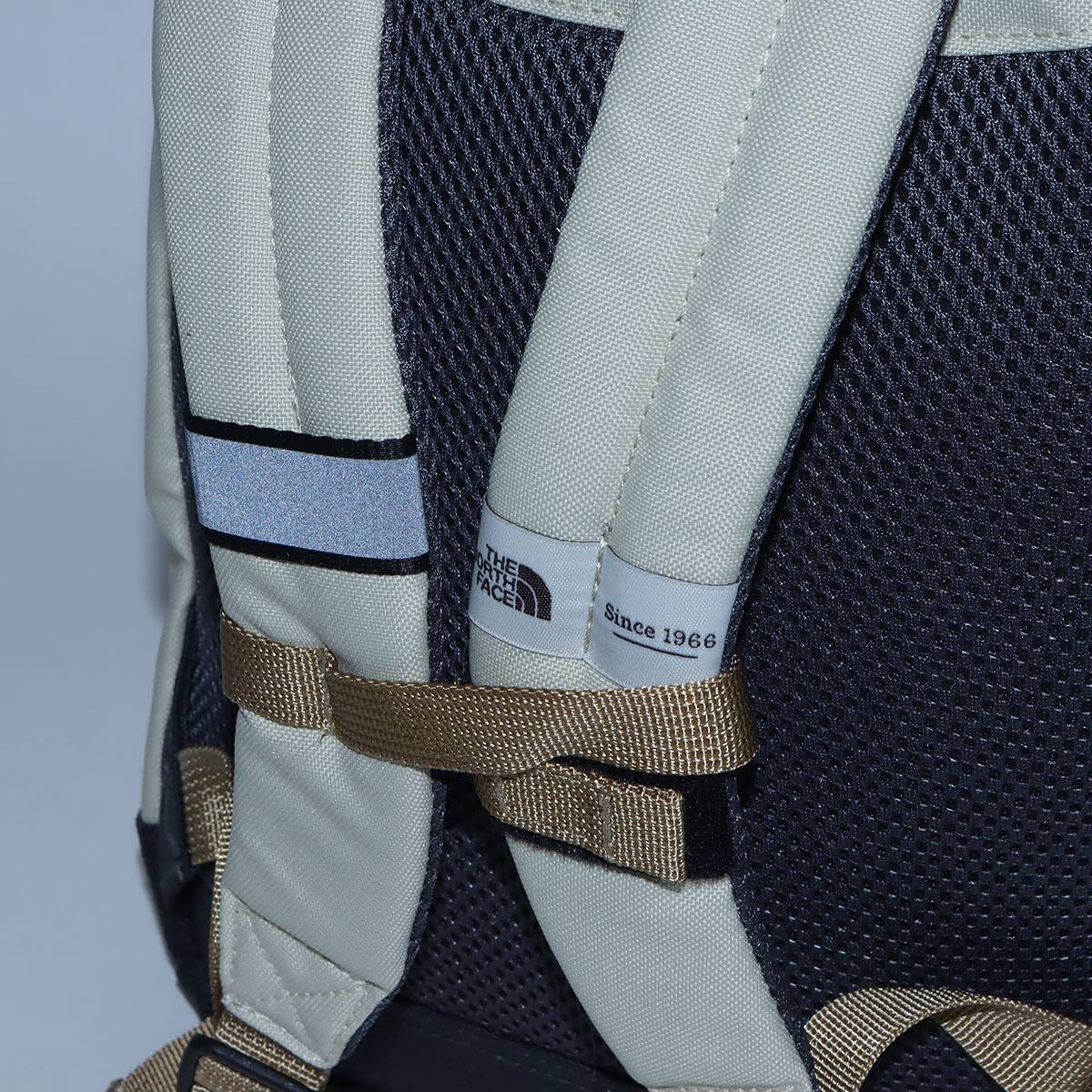 THE NORTH FACE KIDS BERKELEY MINI グラベル 23FW-Iの画像