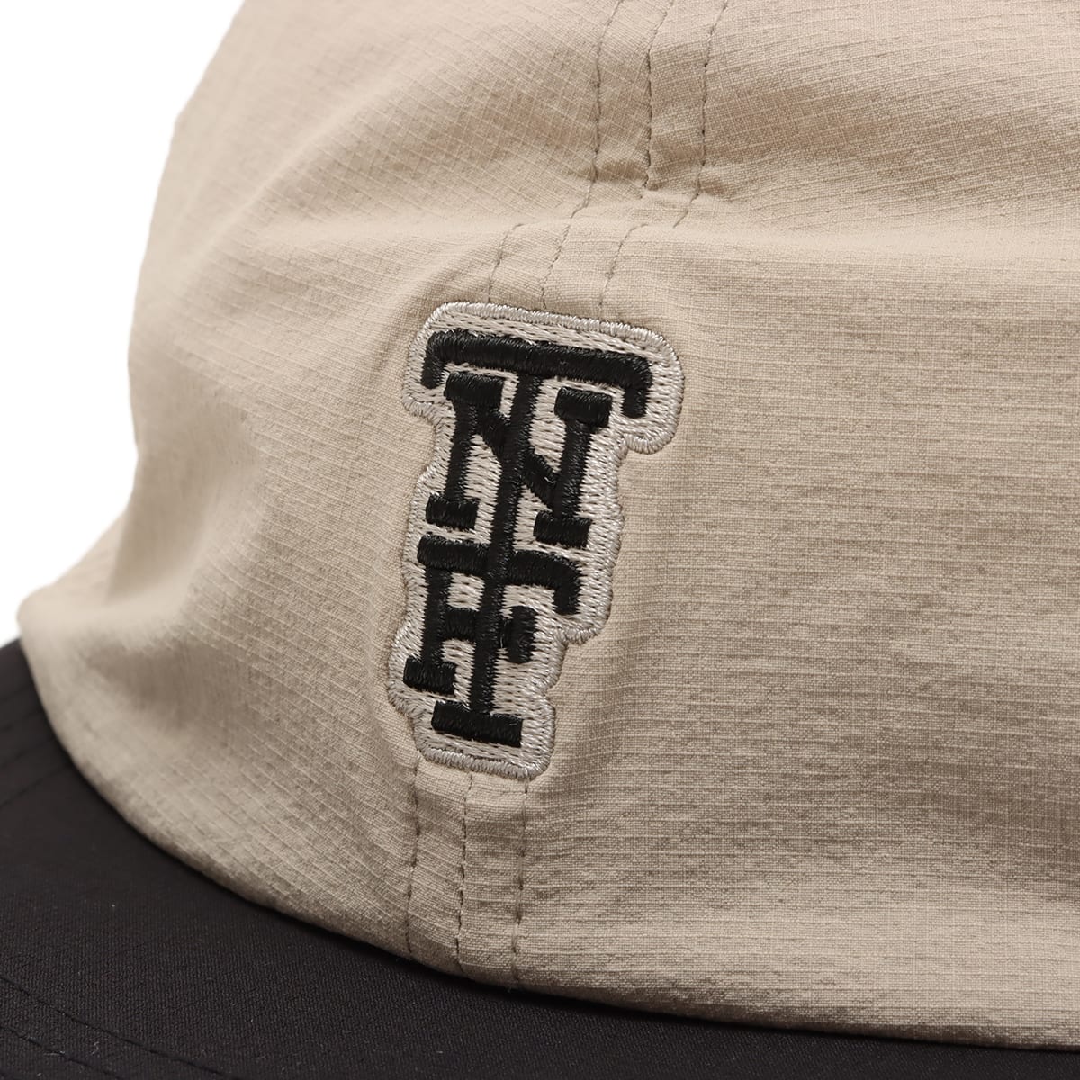THE NORTH FACE Active Light Graphics Cap サンドトープ×ブラック 24SS-Iの画像