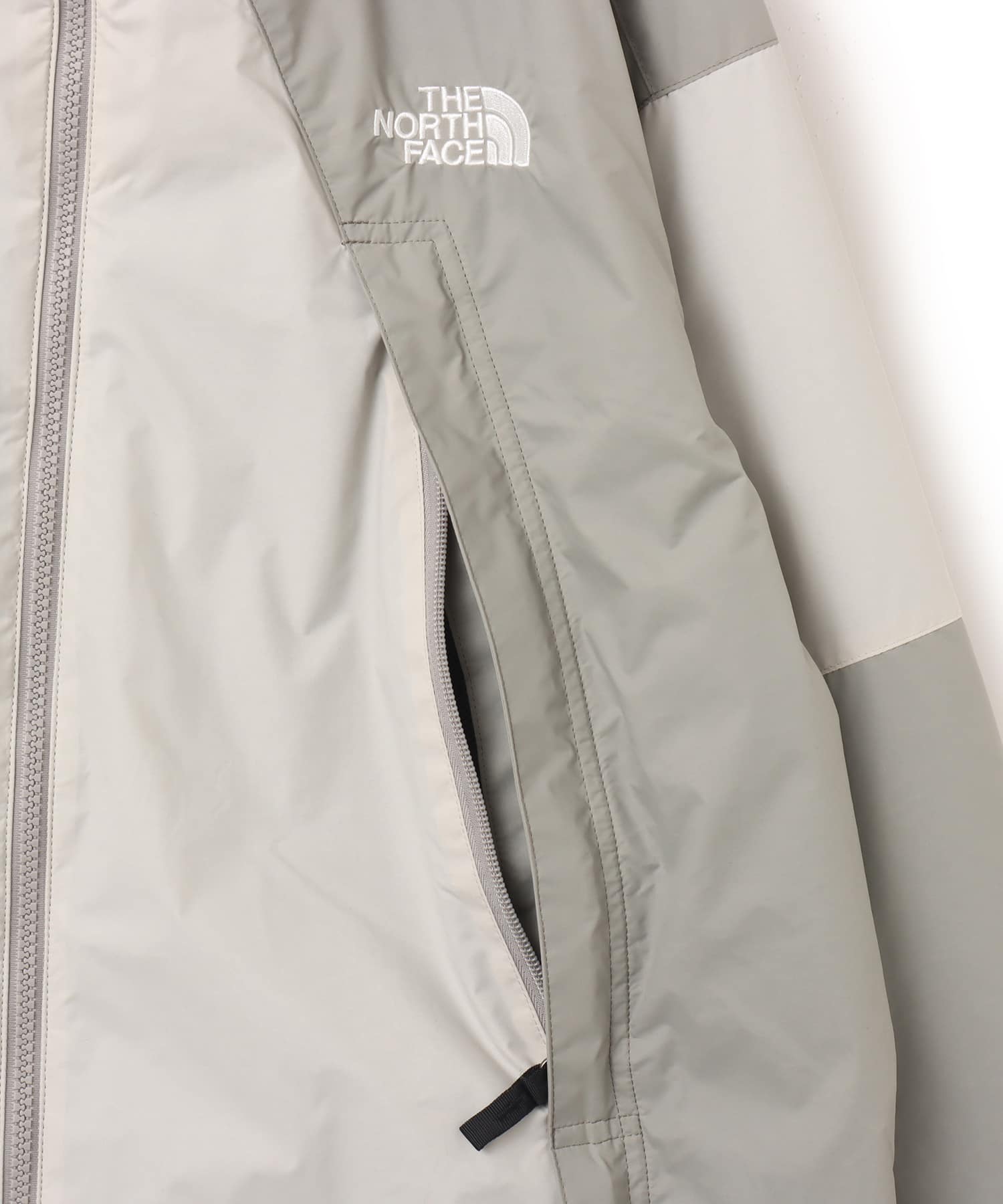 THE NORTH FACE Chimney Wind Jacket フォッシルアイボリーxストーンスラブの画像