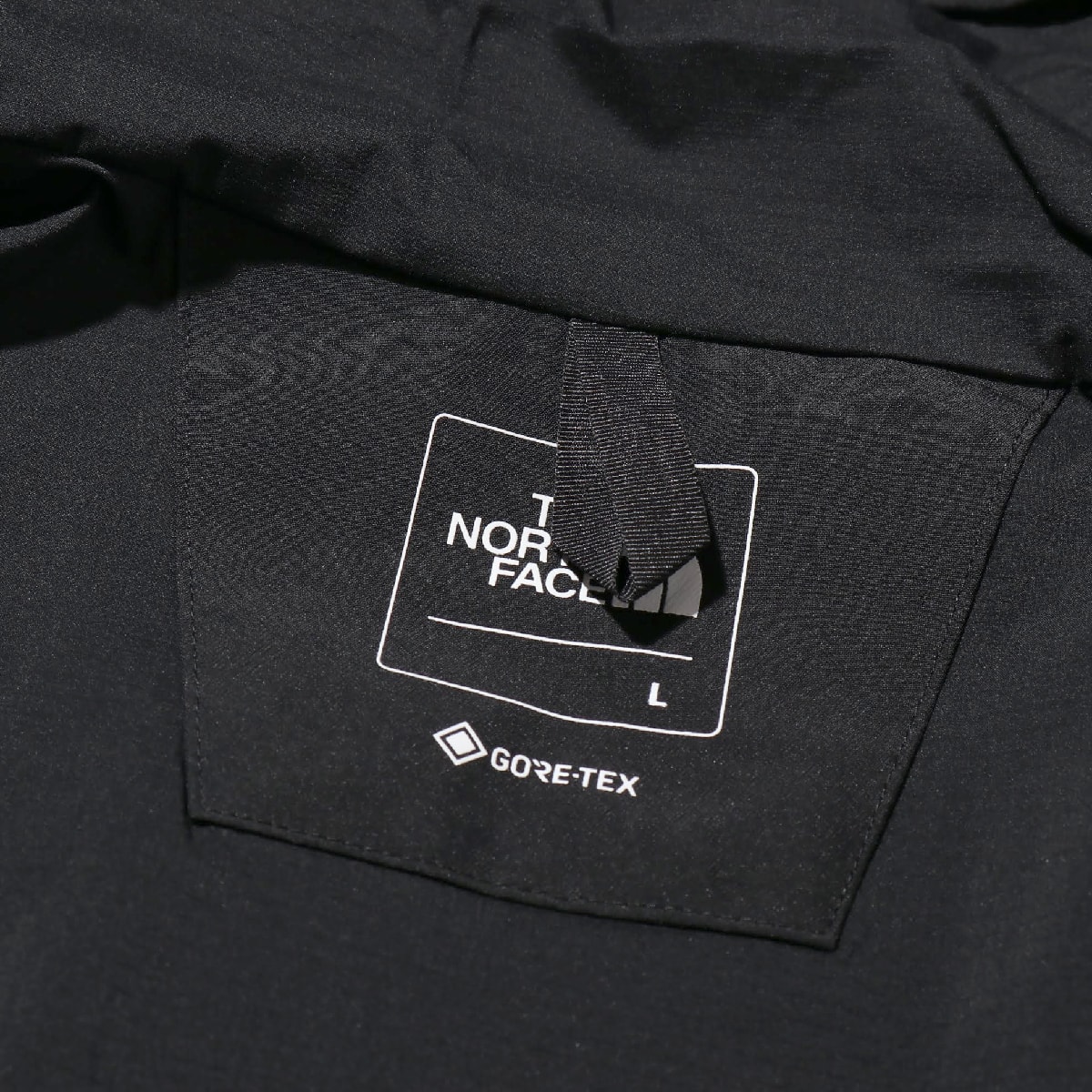 THE NORTH FACE MOUNTAIN JACKET  K/ブラックの画像