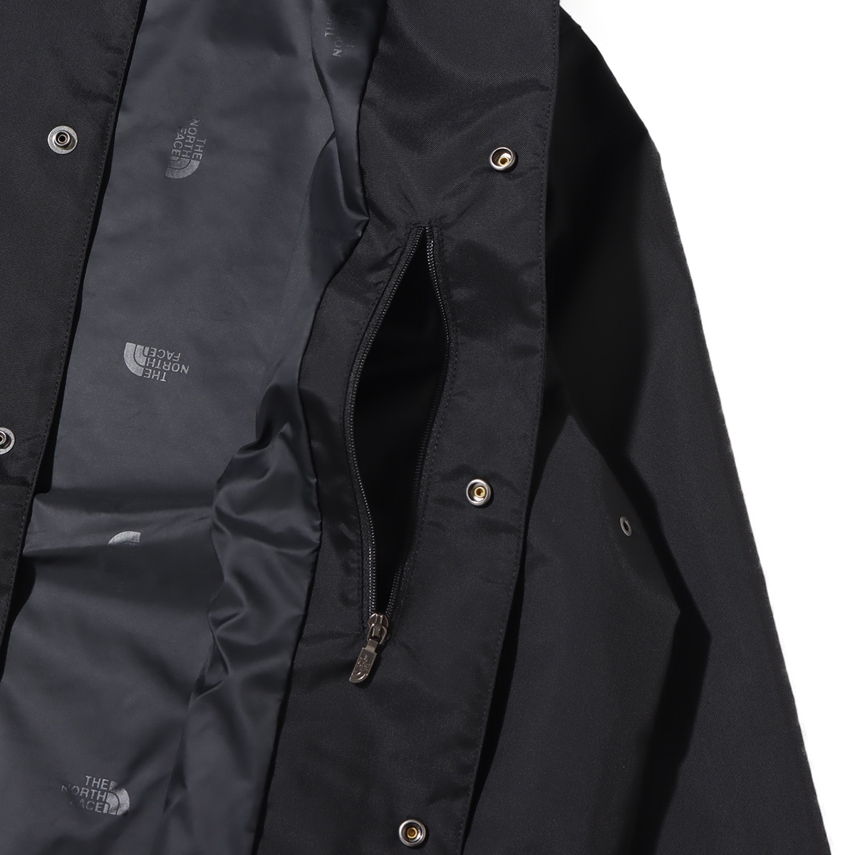 THE NORTH FACE NEVER STOP ING THE COACH JACKET BLACK