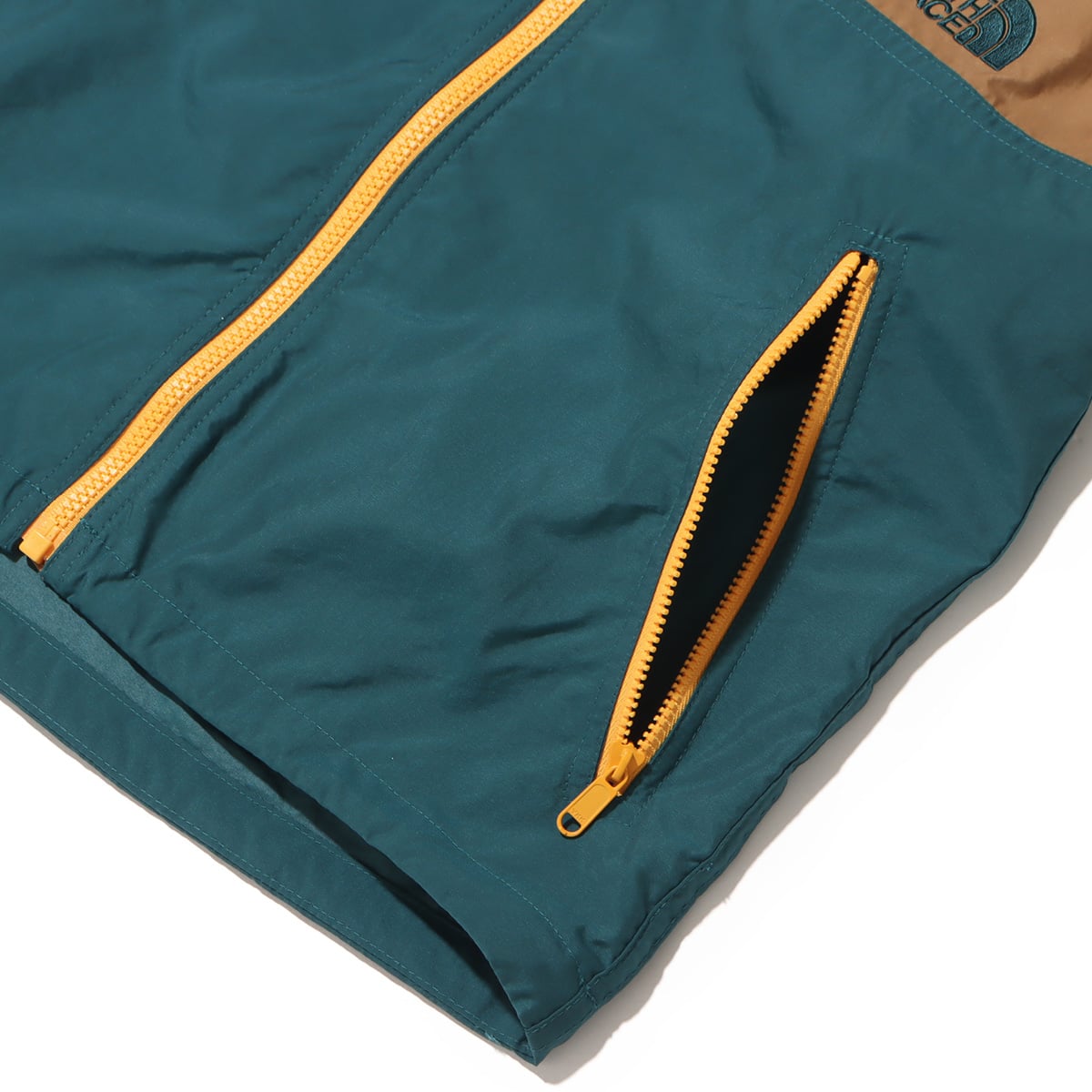 THE NORTH FACE COMPACT JACKET UBXADG 23FW-Iの画像