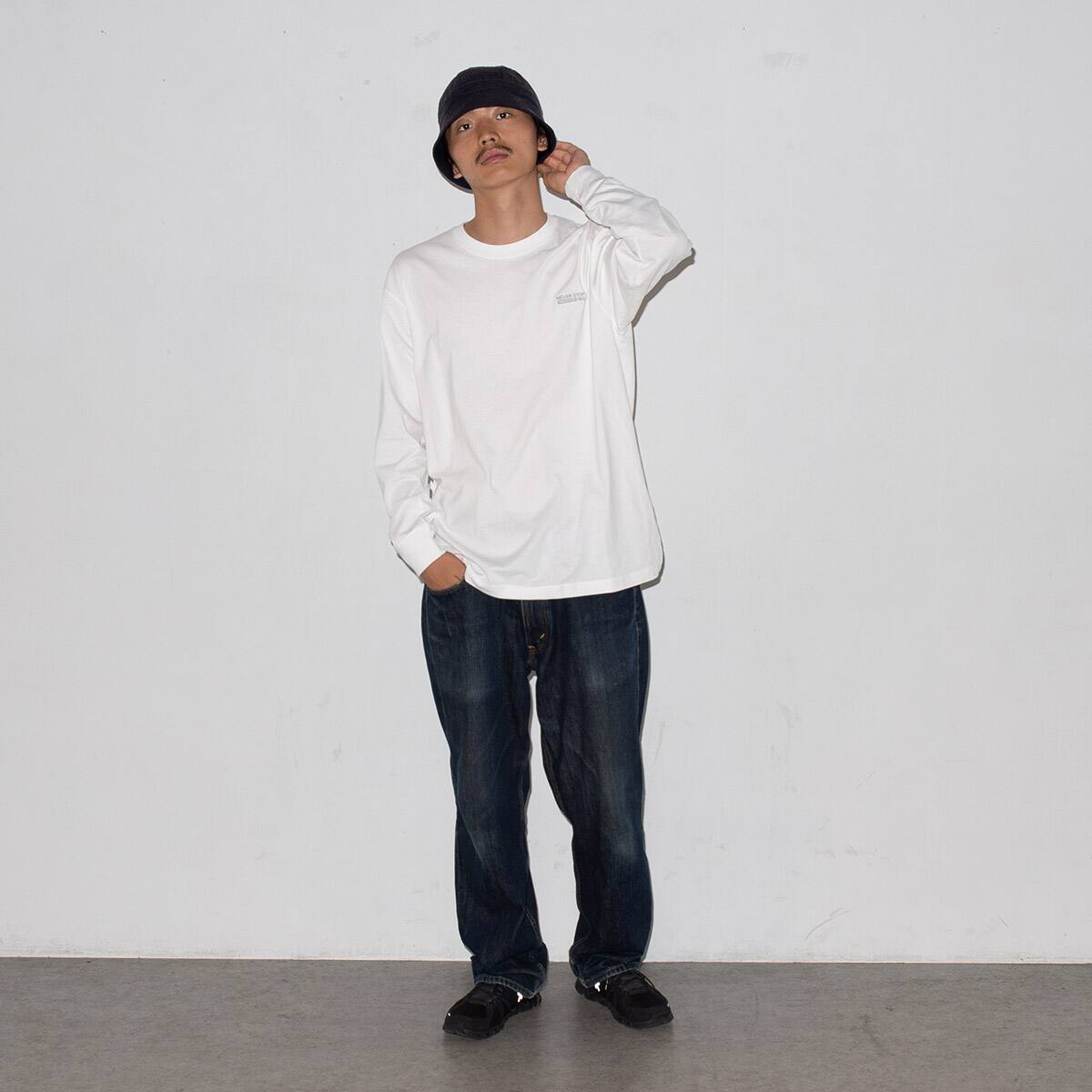 THE NORTH FACE L/S NEVER STOP ING TEE ホワイト 23FW-Iの画像