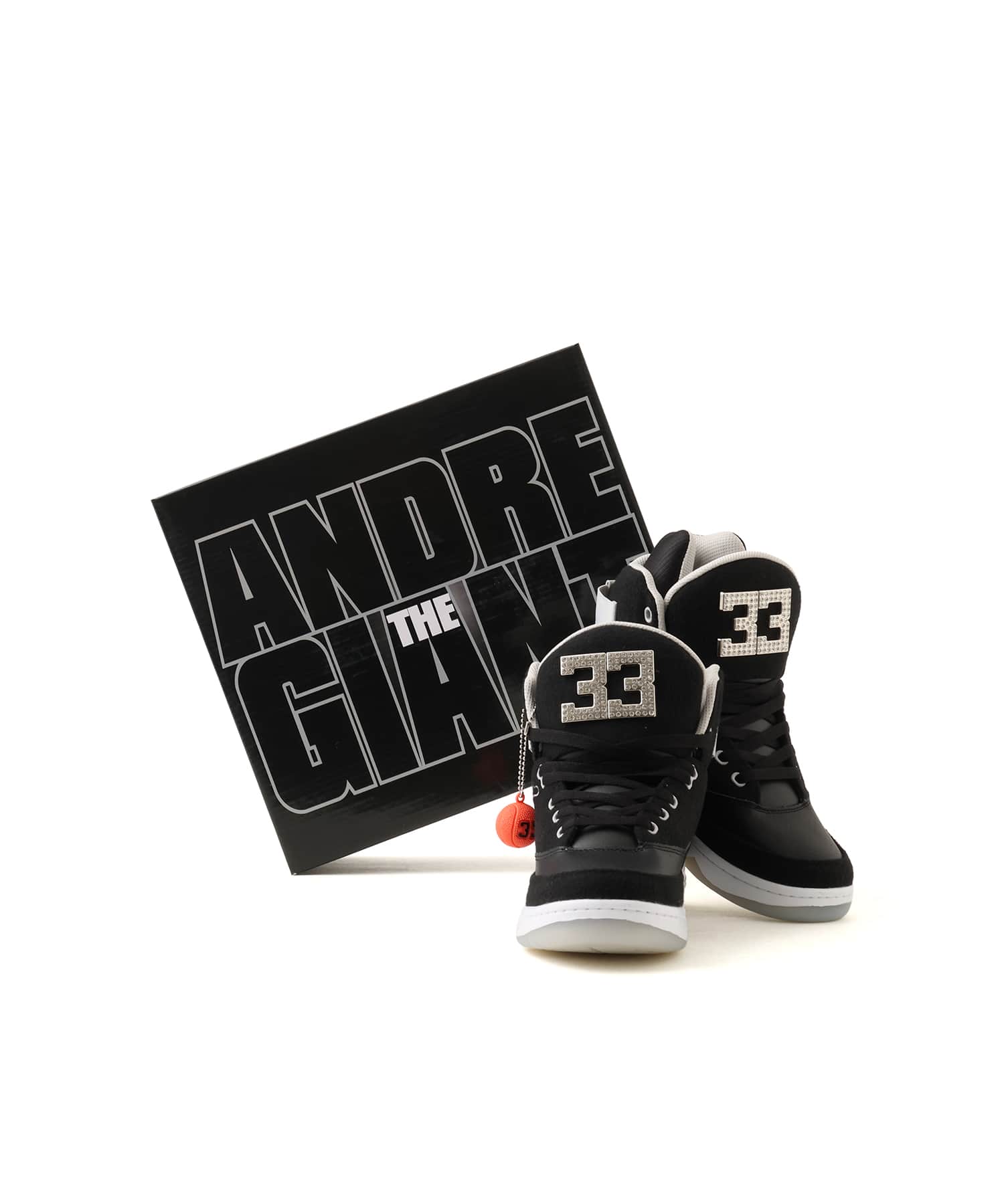 EWING 33 HI x ANDRE THE GIANT BLACK/GREYの画像