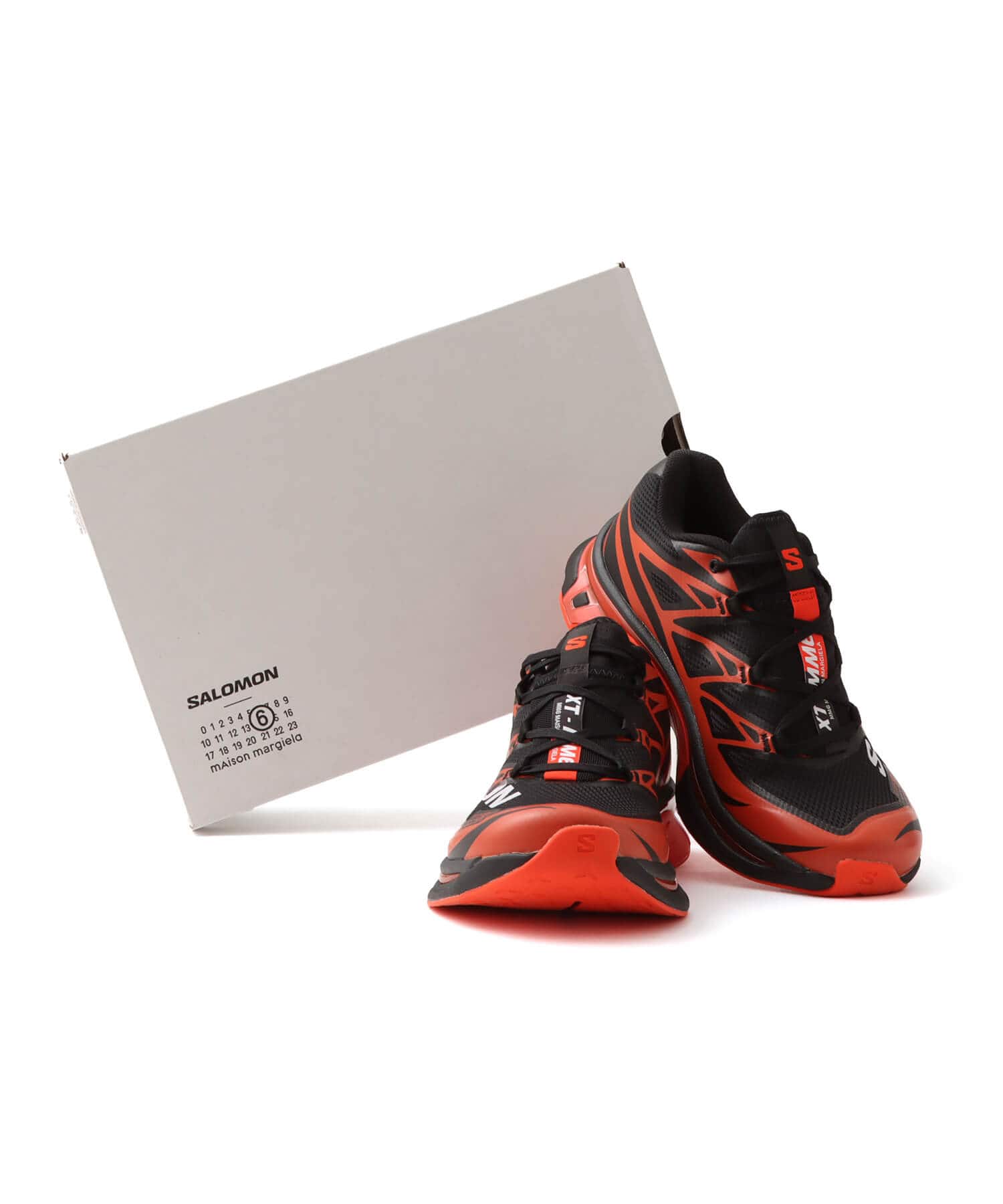 MM6 XT6 SALOMON BLACK/CHERRY TOMATO/WHITEの画像