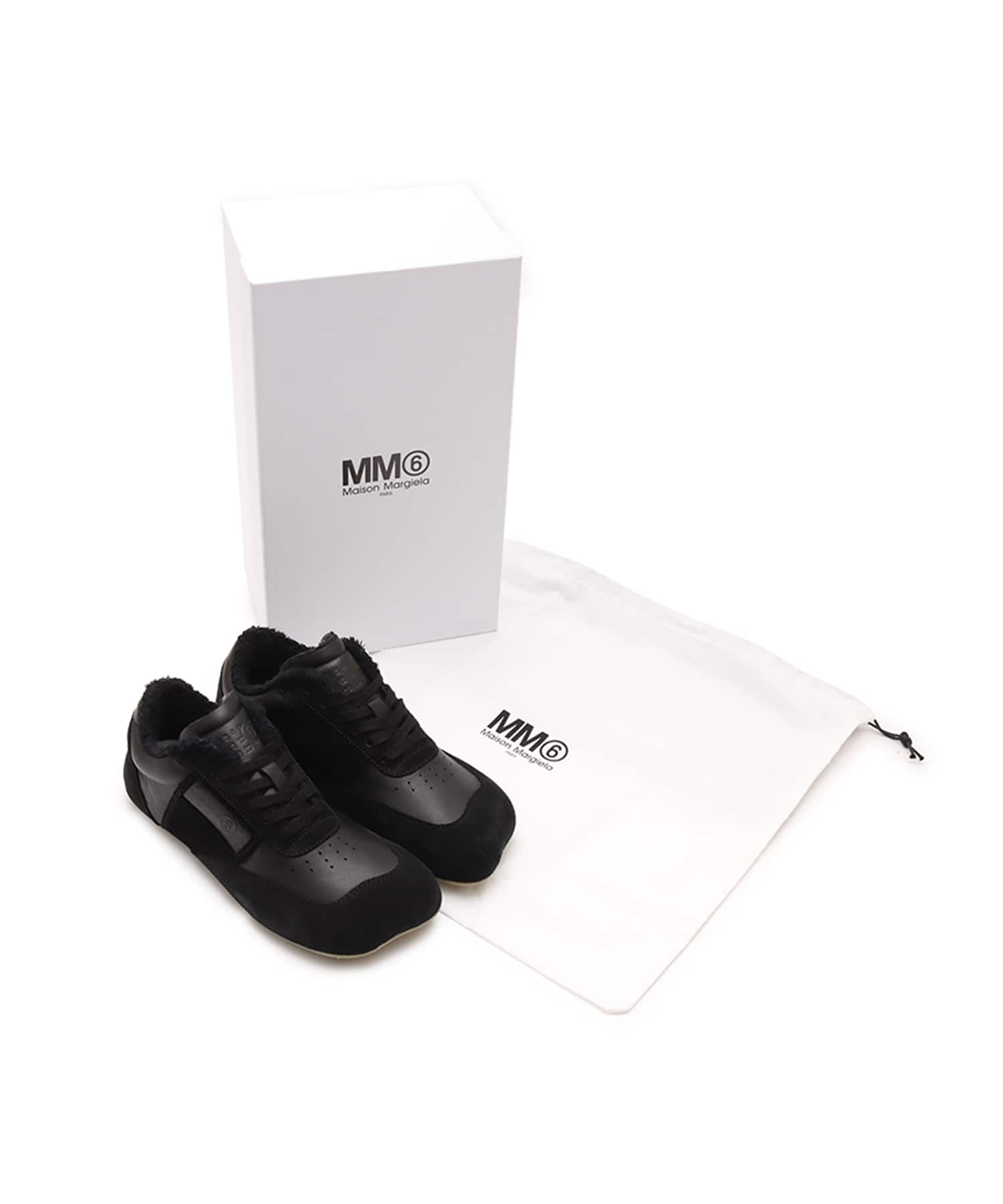 MM6 SNEAKERS Blackの画像