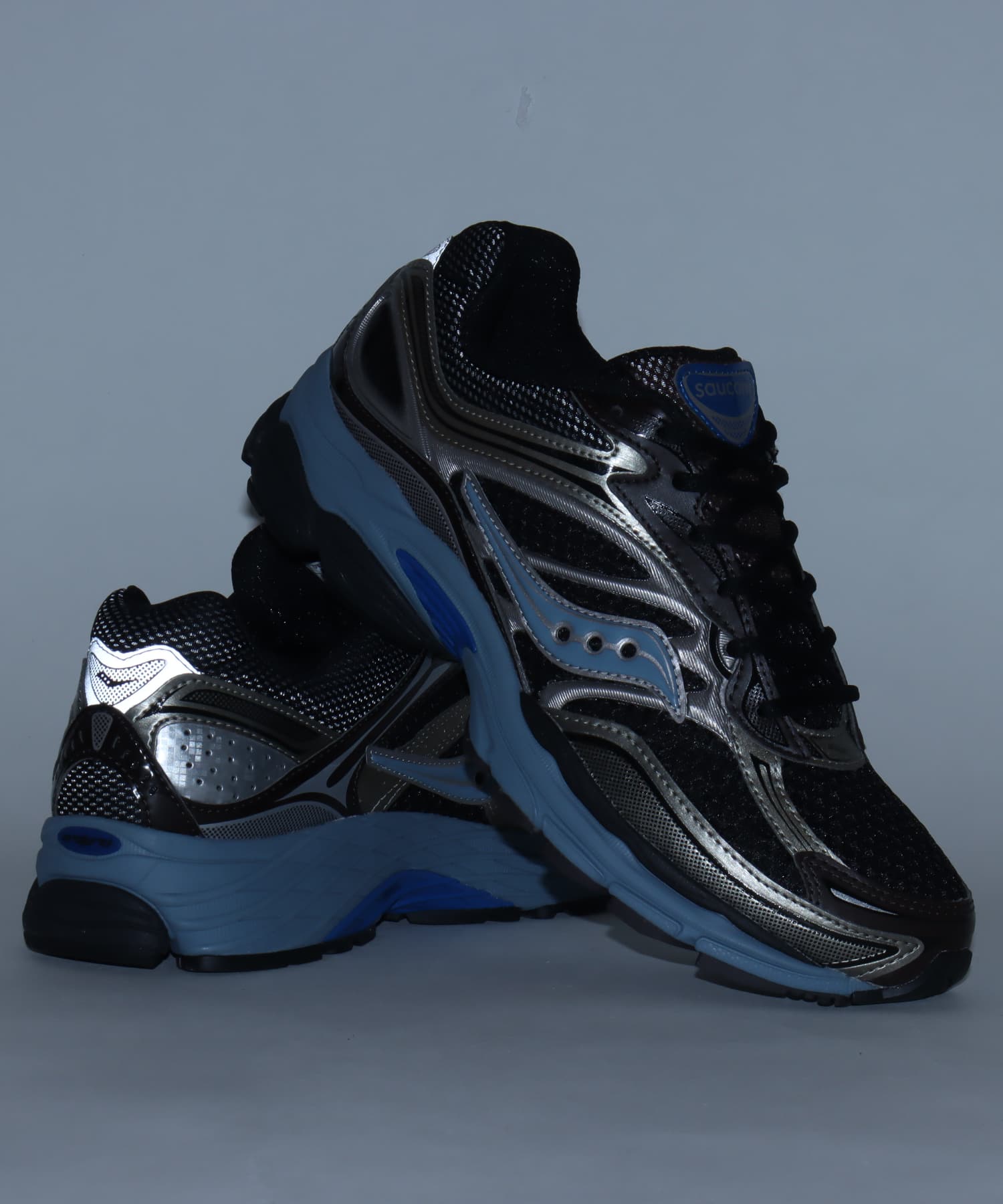 Saucony Progrid Omni 9 BLACK/TORTEの画像
