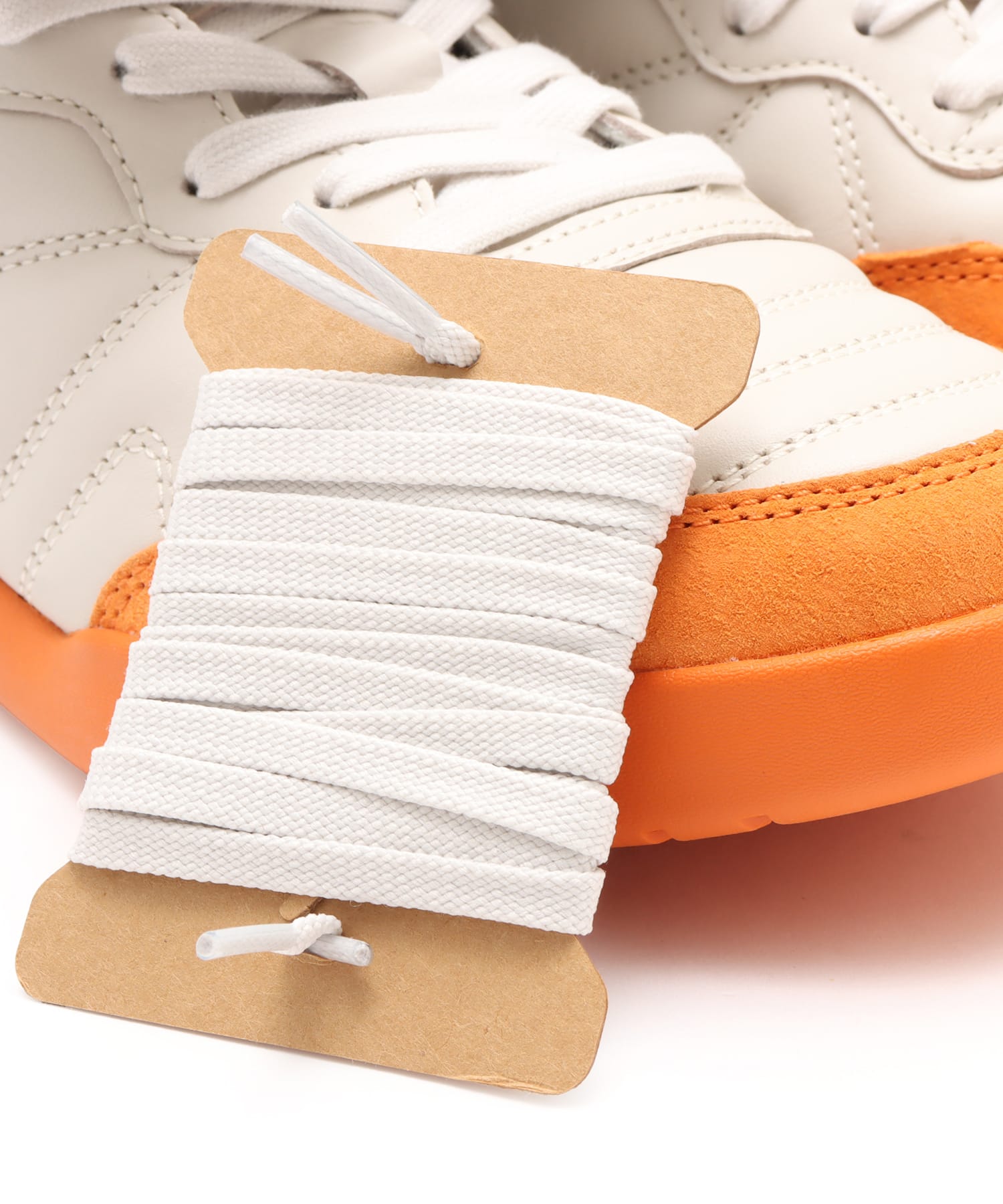Saucony 586I S IVORY/ORANGEの画像