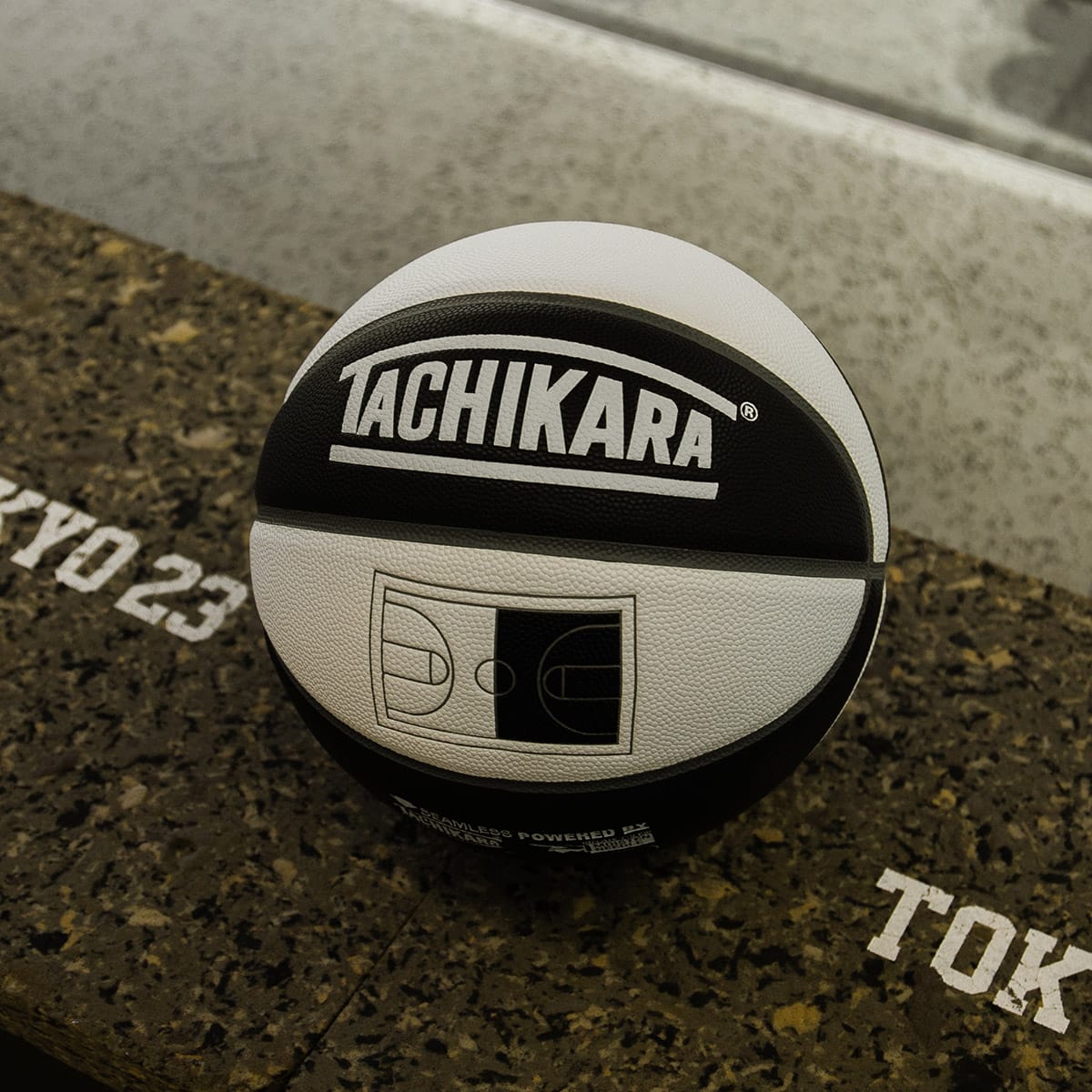 TACHIKARA WORLD COURT BLACK / WHITE 23SU-Iの画像