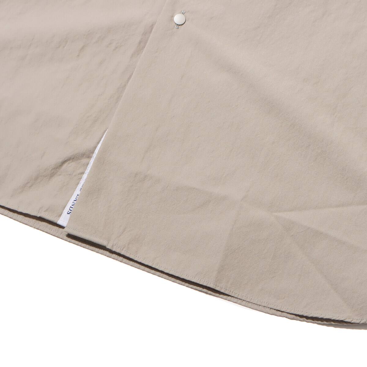 nanamica Regular Collar Wind H/S Shirt Light Taupe 23SP-Iの画像
