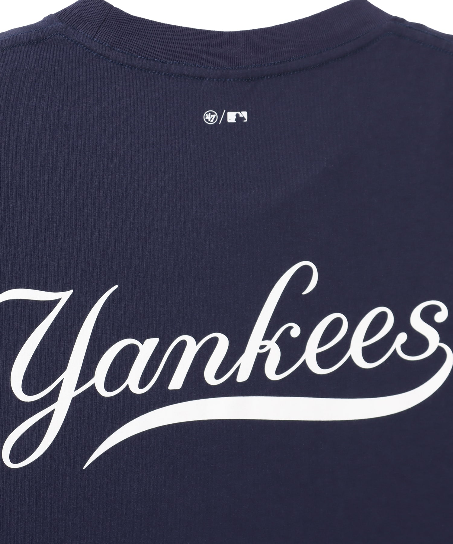 SPORTY＆RICH Yankees Curve T-Shirt Dark Navyの画像