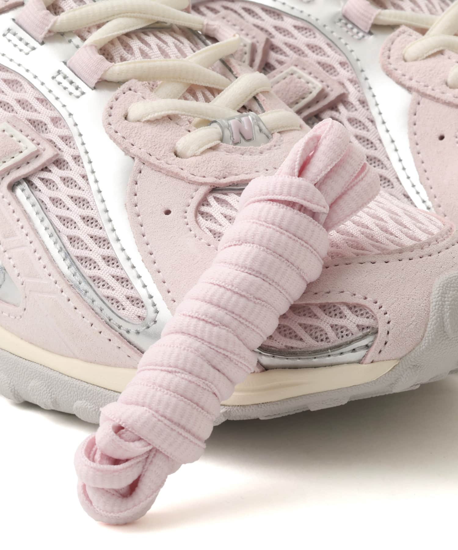 New Balance U204L210 PINK/SILVERの画像