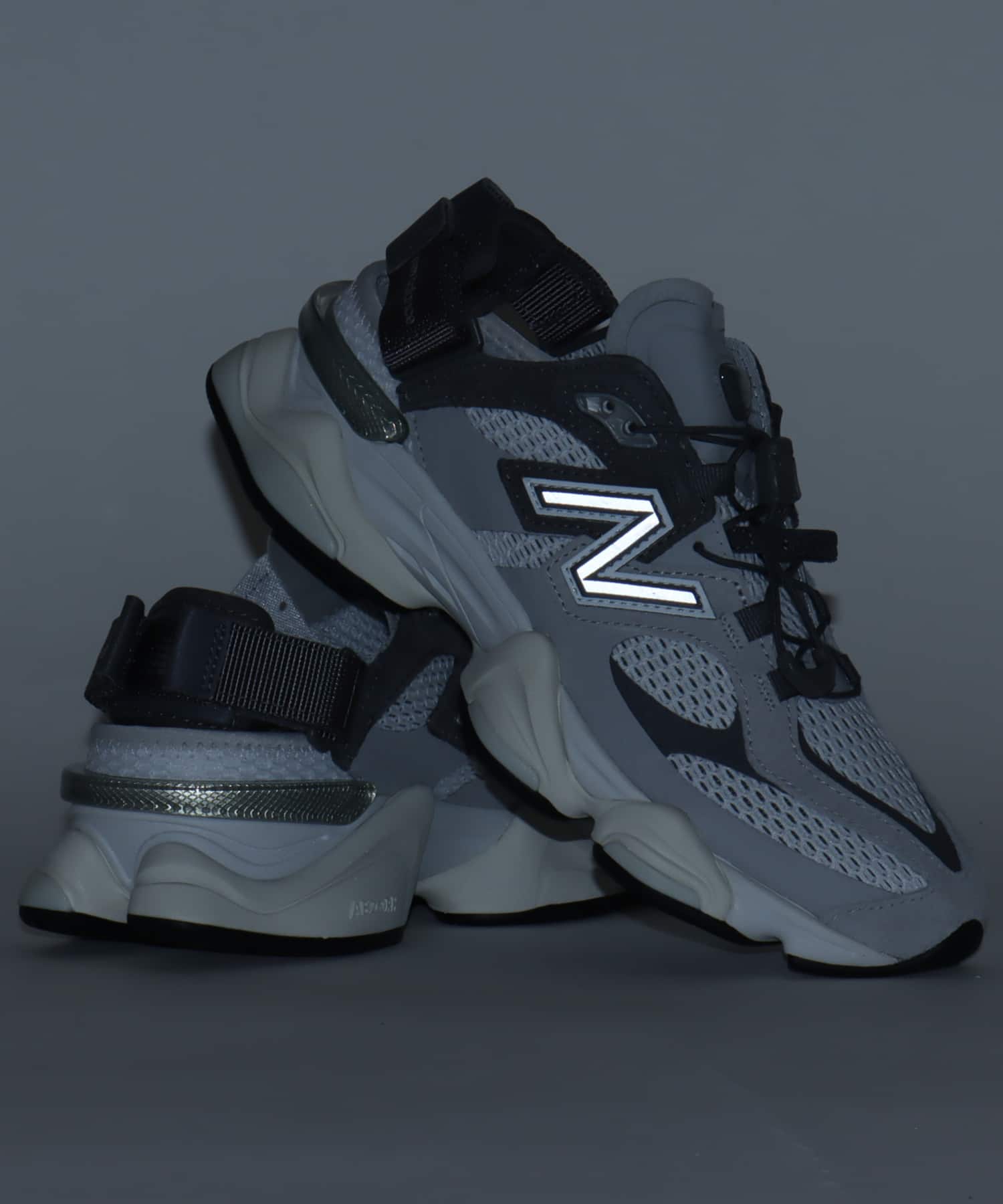 New Balance U90603FA GRAYの画像