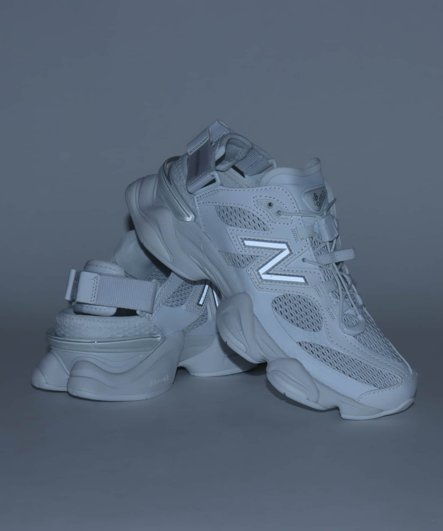 New Balance U90606B5 WHITEの画像