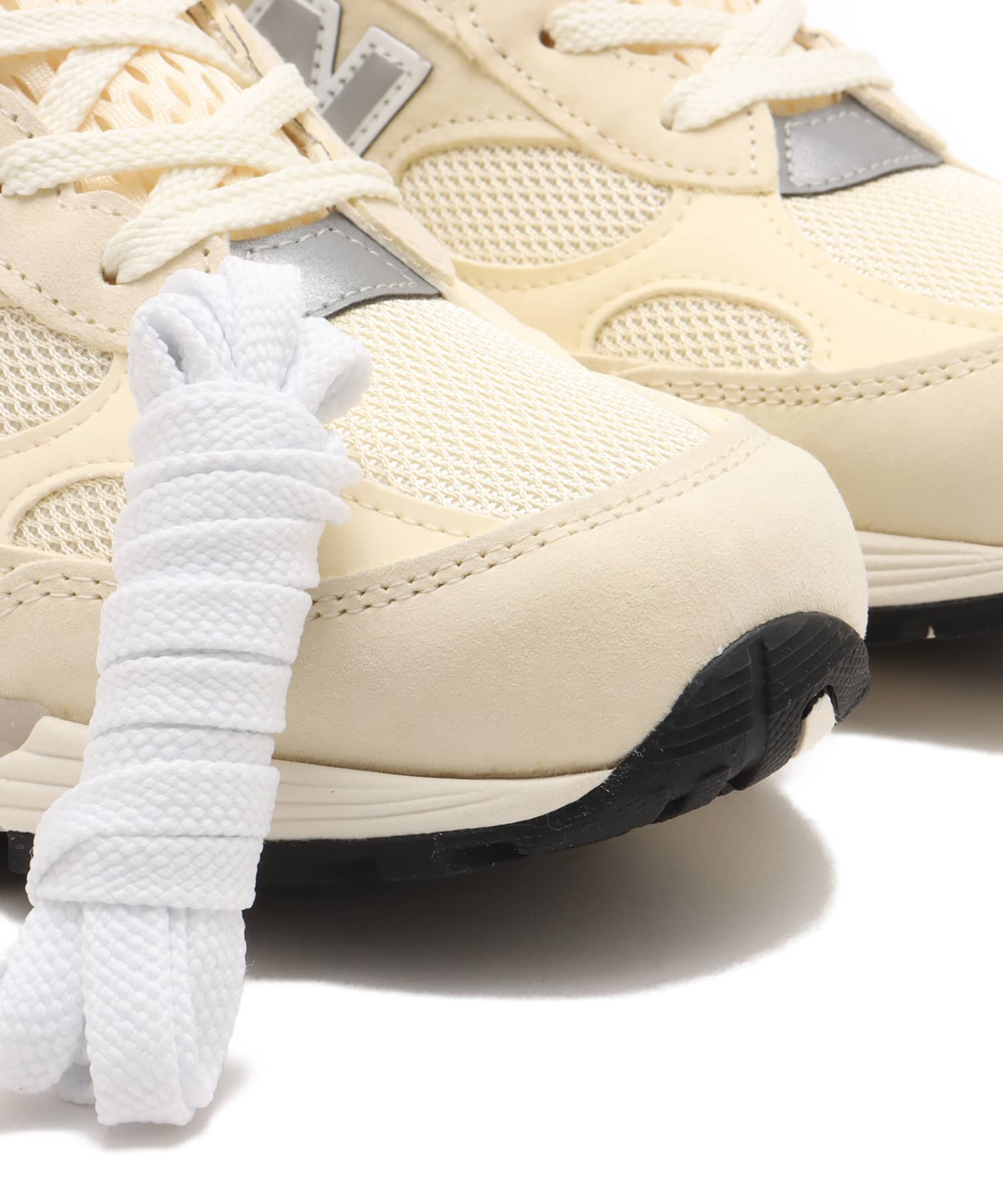 New Balance U992MC BEIGEの画像