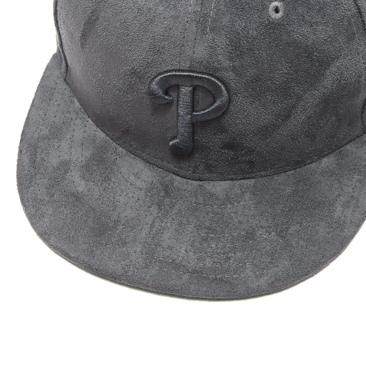 UBIQ PHILLYS NEW ERA GREY の画像