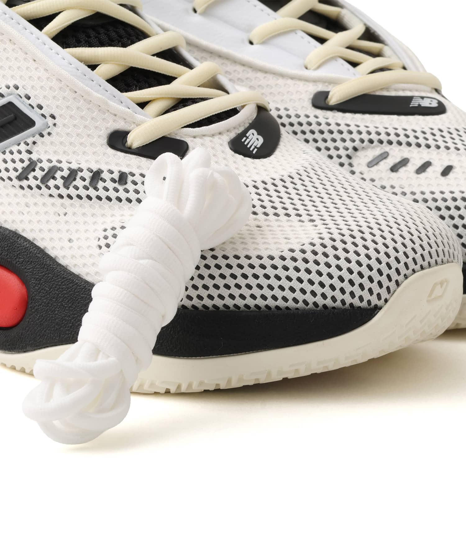 New Balance UFFBB9CZ WHITEの画像